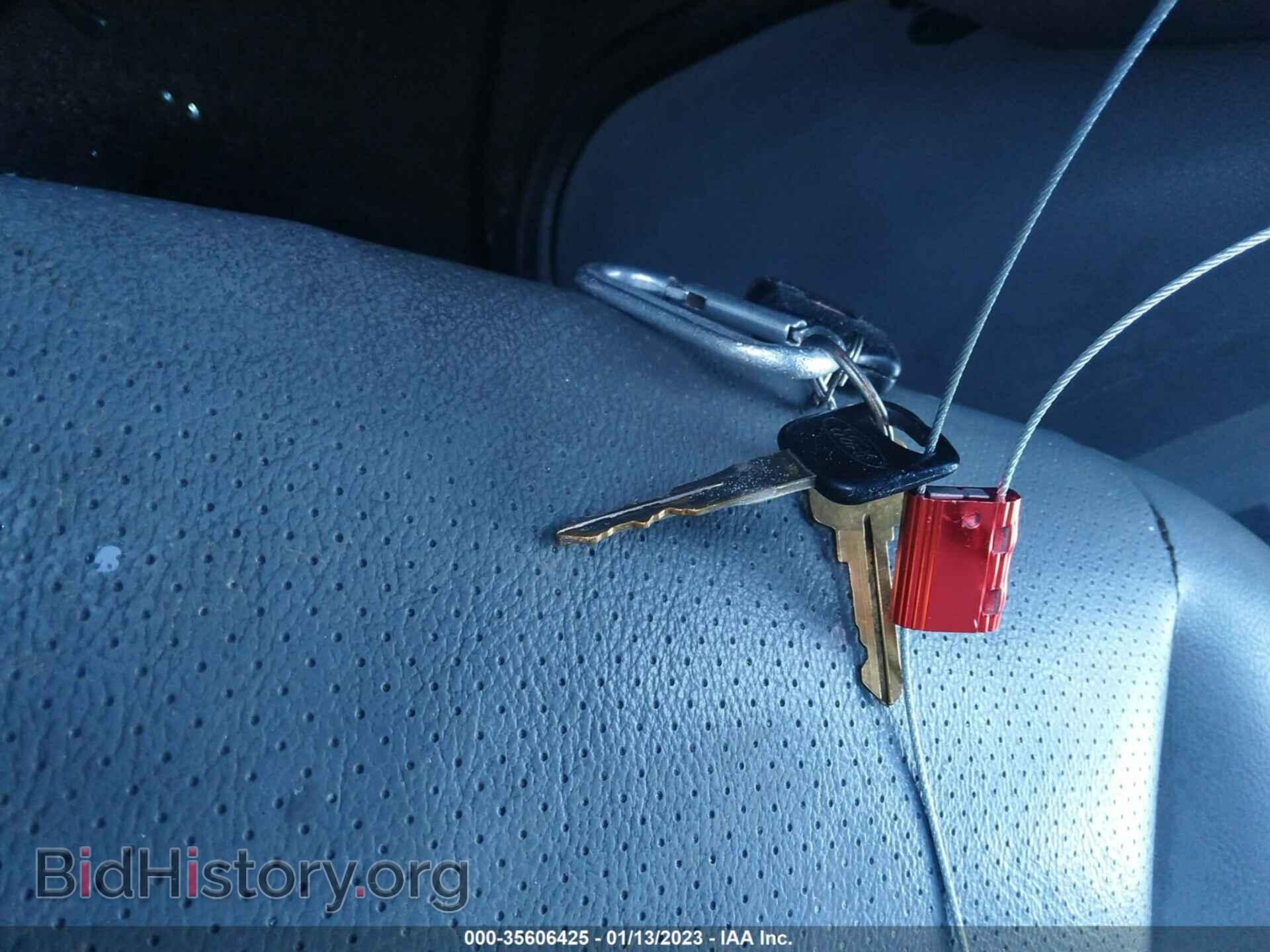 2010 FORD ECONOLINE CARGO VAN - VIN: 1FTNE2EW9ADA04476 - Фото 11