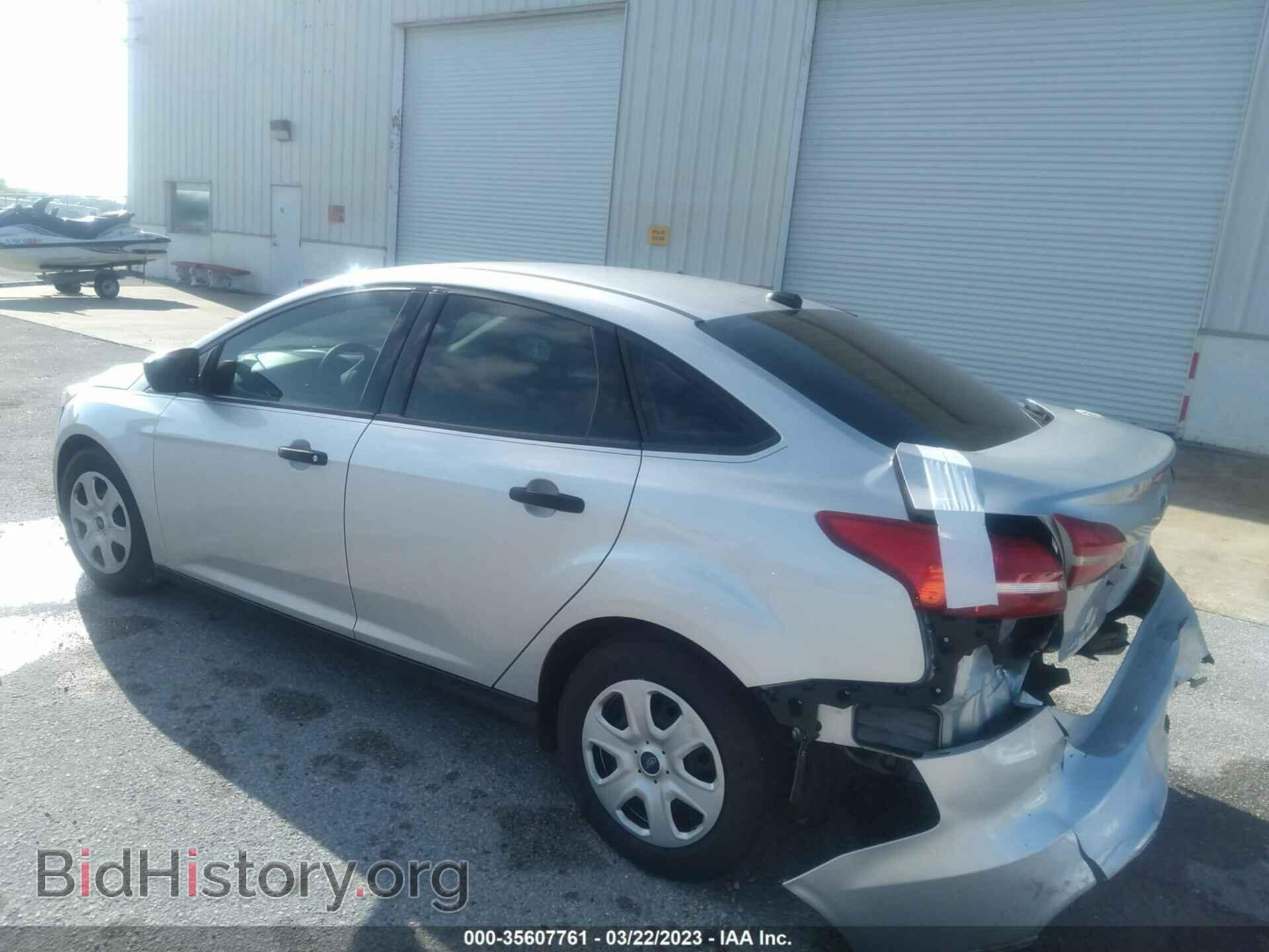 2018 FORD FOCUS - VIN: 1FADP3E26JL201920 - Photo 3