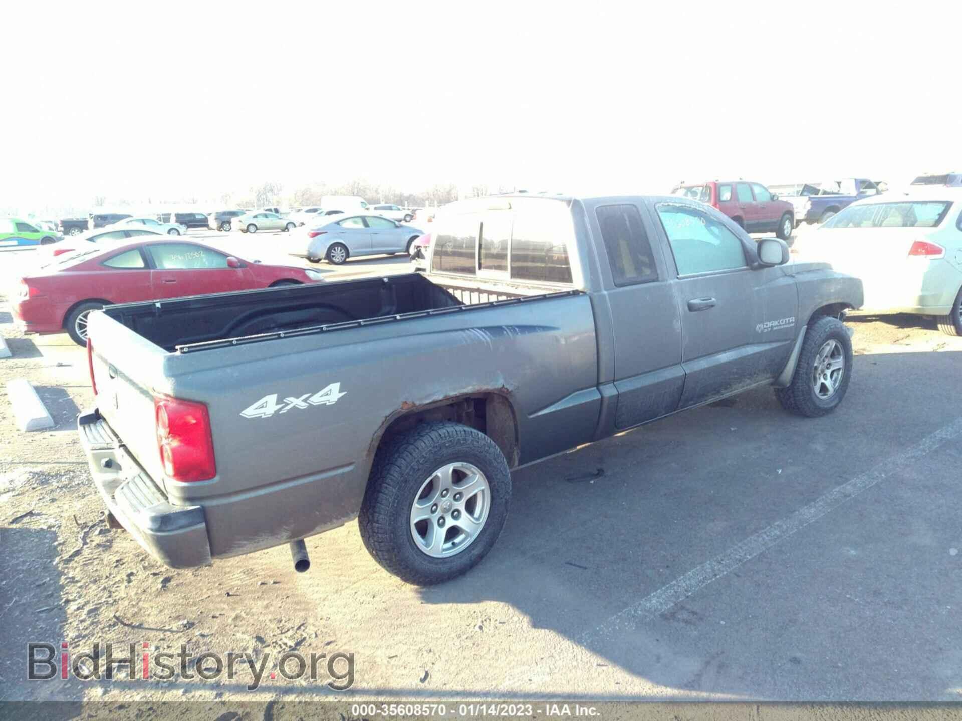 2007 DODGE DAKOTA - VIN: 1D7HW42K07S137807 - Фото 4