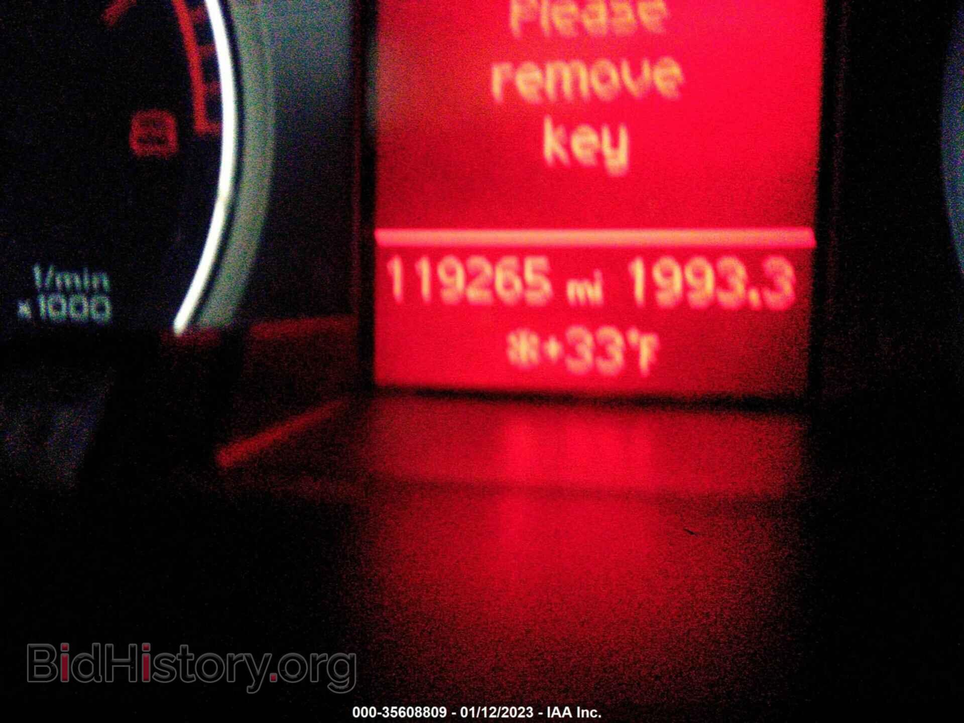 2011 AUDI A4 - VIN: WAUBFAFL2BN046205 - Фото 7