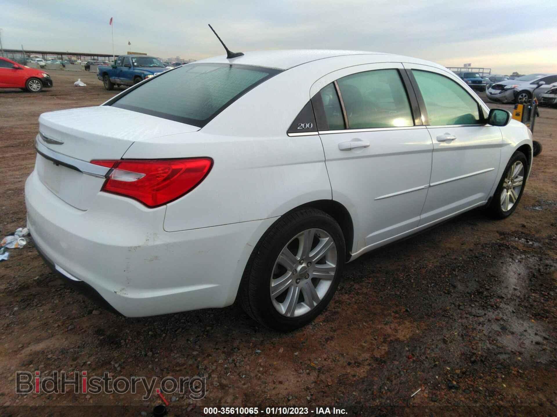 2013 CHRYSLER 200 - VIN: 1C3CCBBBXDN718599 - Фото 4
