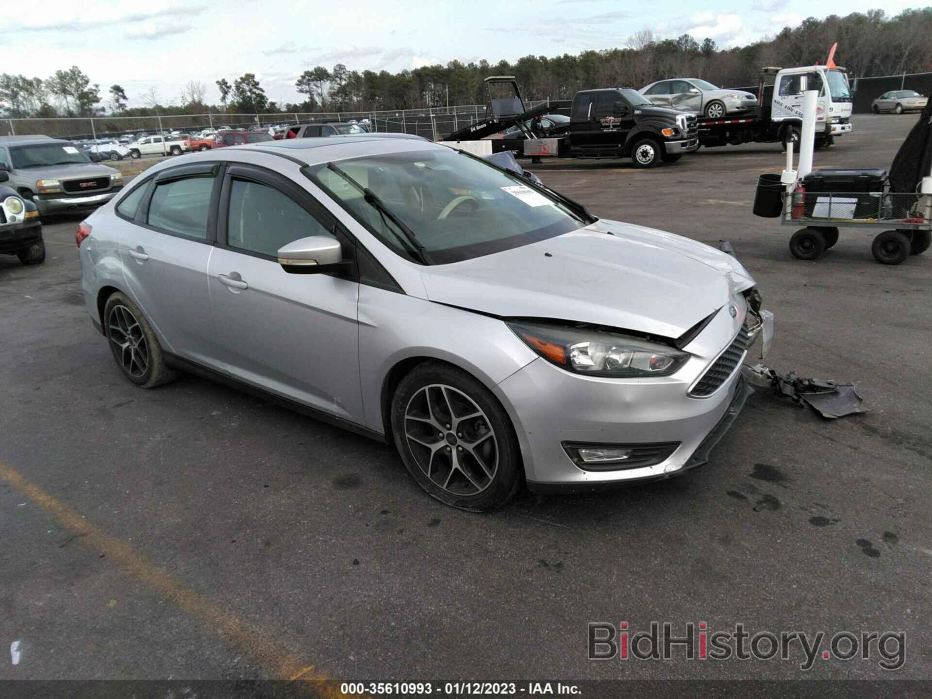 Photo 1FADP3H26HL225396 - FORD FOCUS 2017