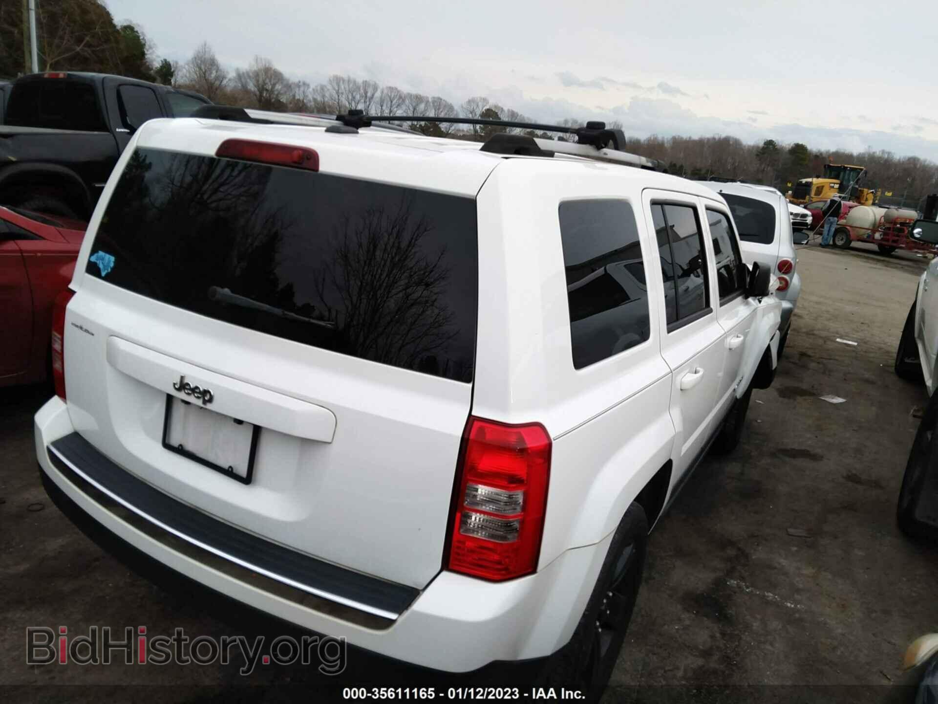 2012 JEEP PATRIOT - VIN: 1C4NJPFA9CD690677 - Фото 4