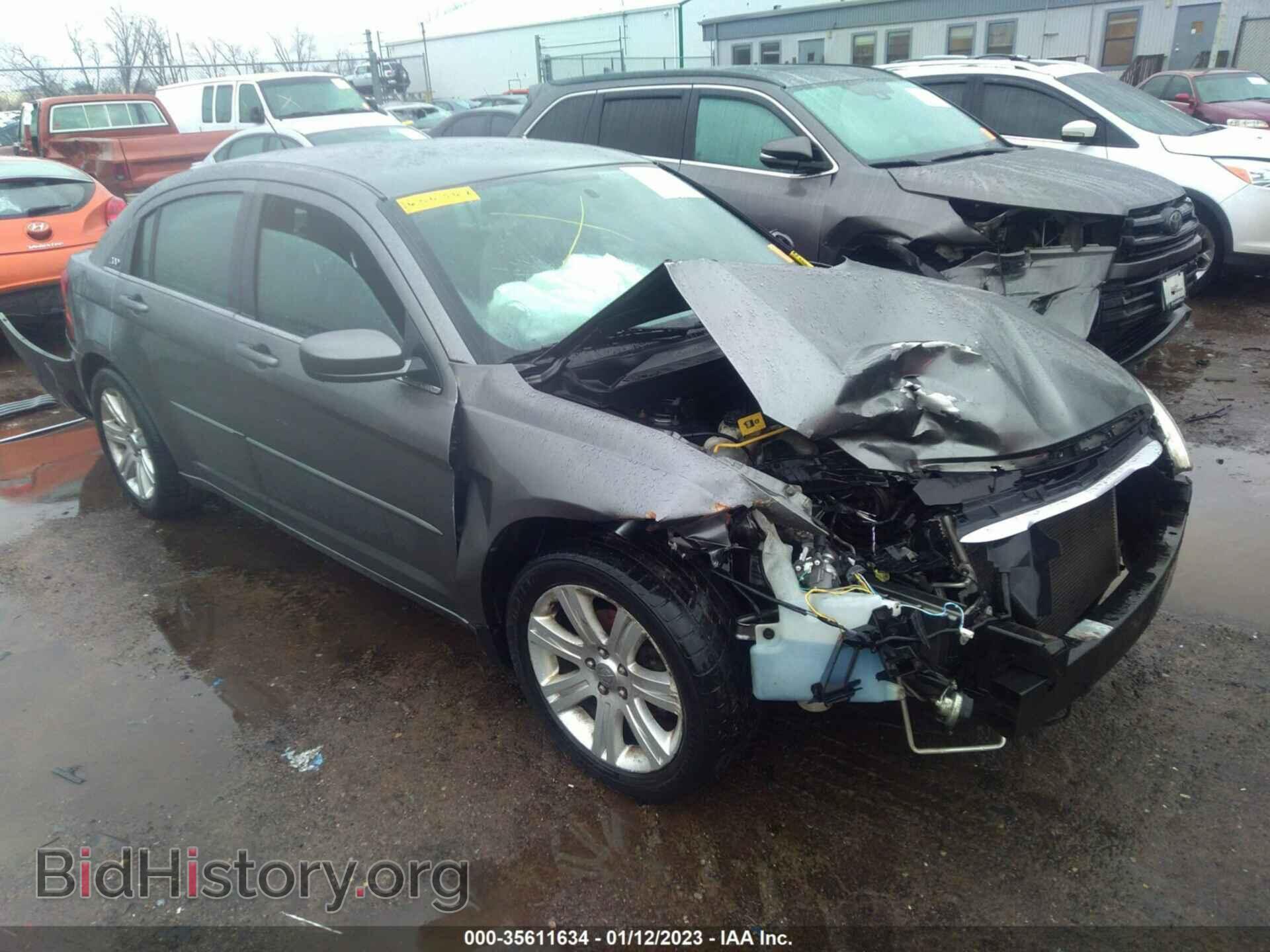 Фотография 1C3CCBBB9DN656368 - CHRYSLER 200 2013