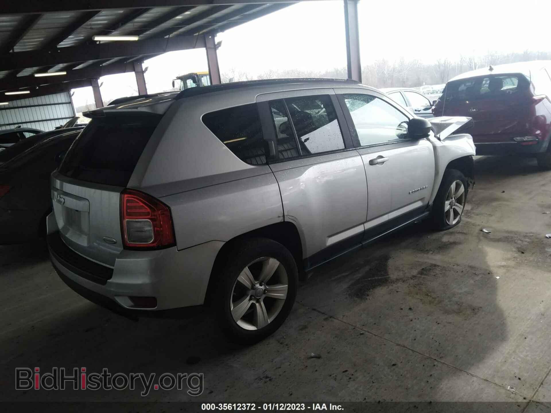 2012 JEEP COMPASS - VIN: 1C4NJDEB7CD689150 - Фото 4