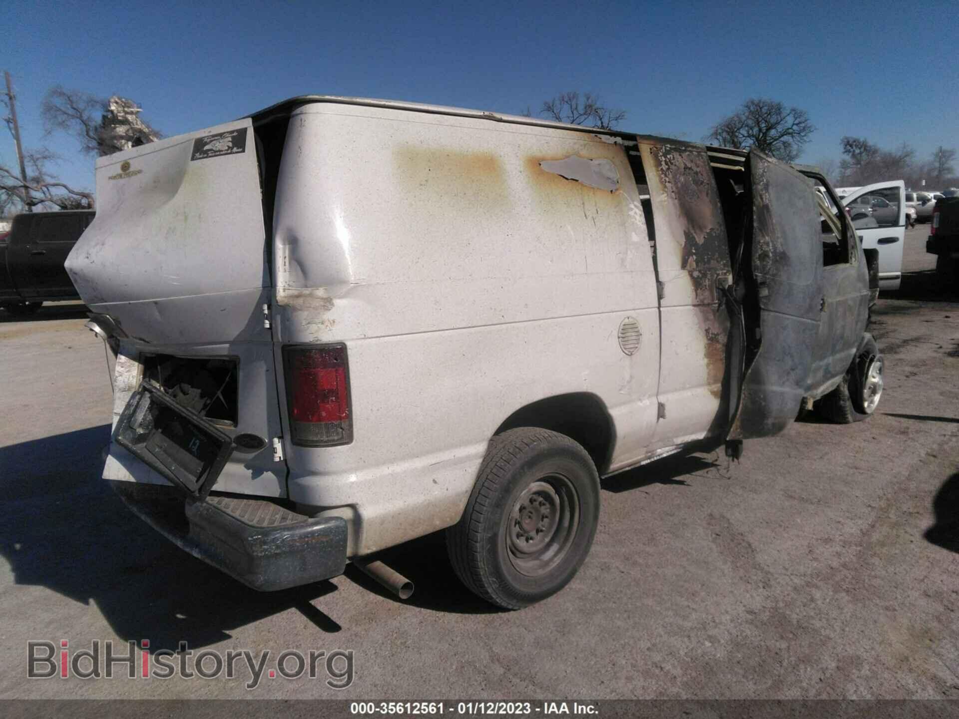 2010 FORD ECONOLINE CARGO VAN - VIN: 1FTNE1EW1ADA95818 - Фото 4