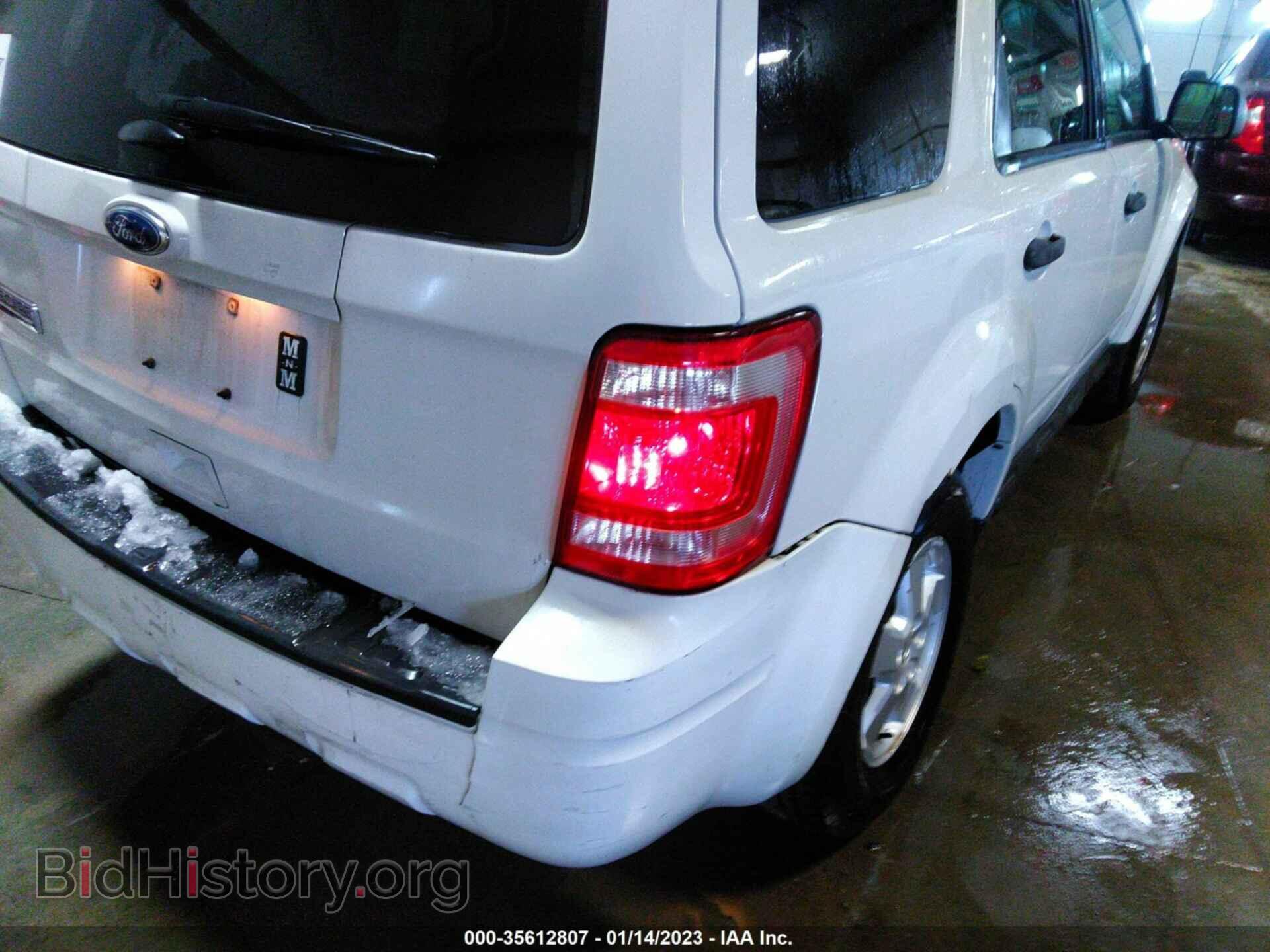 2011 FORD ESCAPE - VIN: 1FMCU0D74BKA93407 - Фото 6