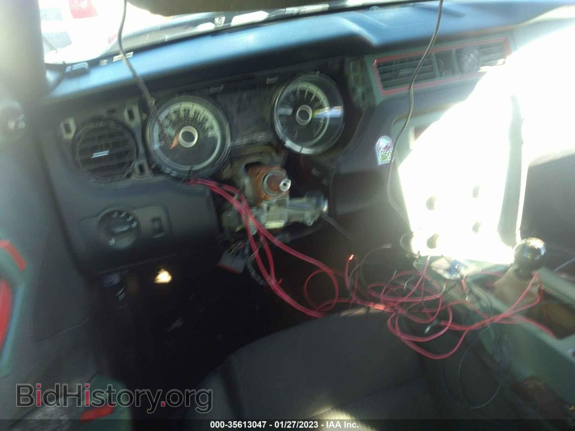 2014 FORD MUSTANG - VIN: 1ZVBP8CF2E5286461 - Фото 6