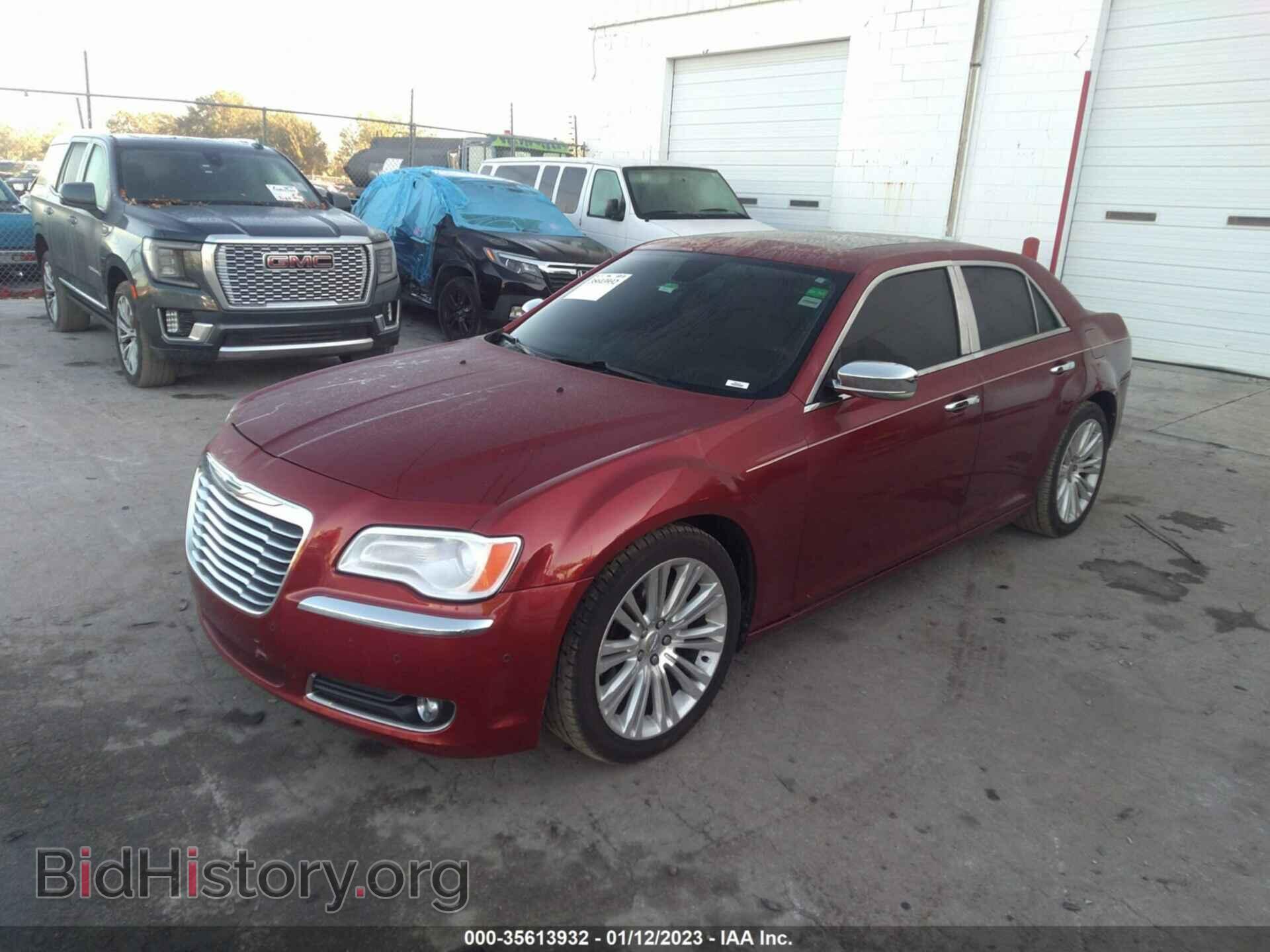 2012 CHRYSLER 300 - VIN: 2C3CCAET3CH188708 - Фото 2