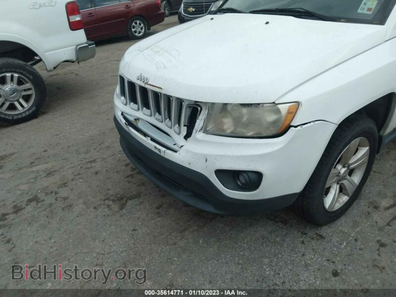 2012 Jeep COMPASS (VIN 1C4NJCBA3CD518868) — фото 6 из 11