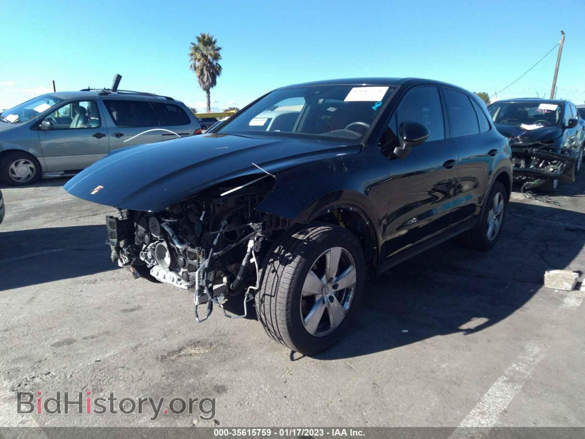 2020 PORSCHE CAYENNE - VIN: WP1AA2AY4LDA01410 - Фото 2