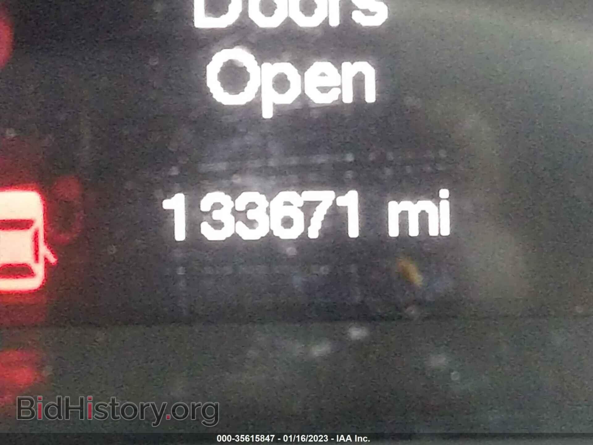 2015 CHRYSLER 200 - VIN: 1C3CCCBB4FN697550 - Photo 7