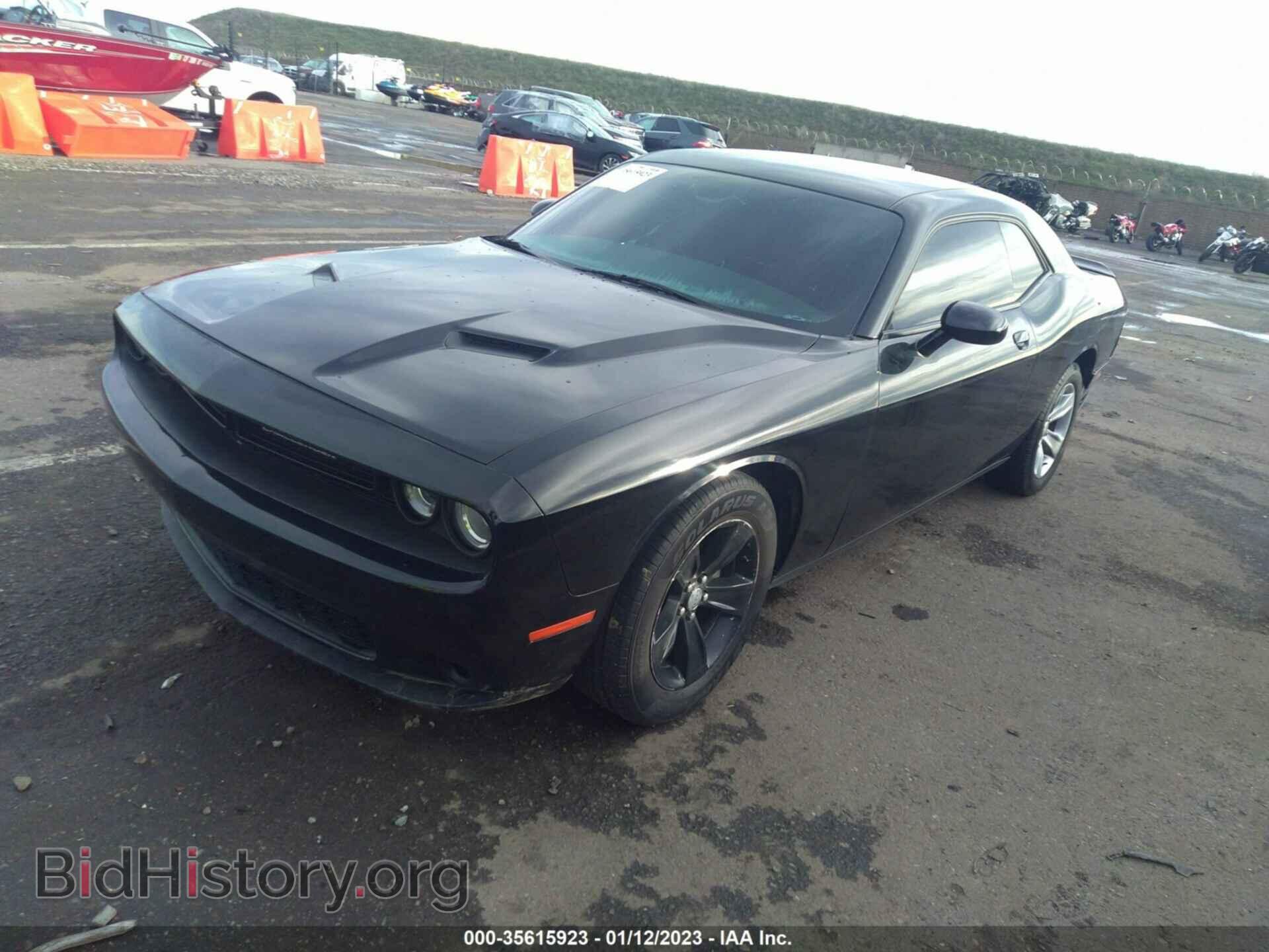 2018 DODGE CHALLENGER - VIN: 2C3CDZAG8JH302929 - Фото 2
