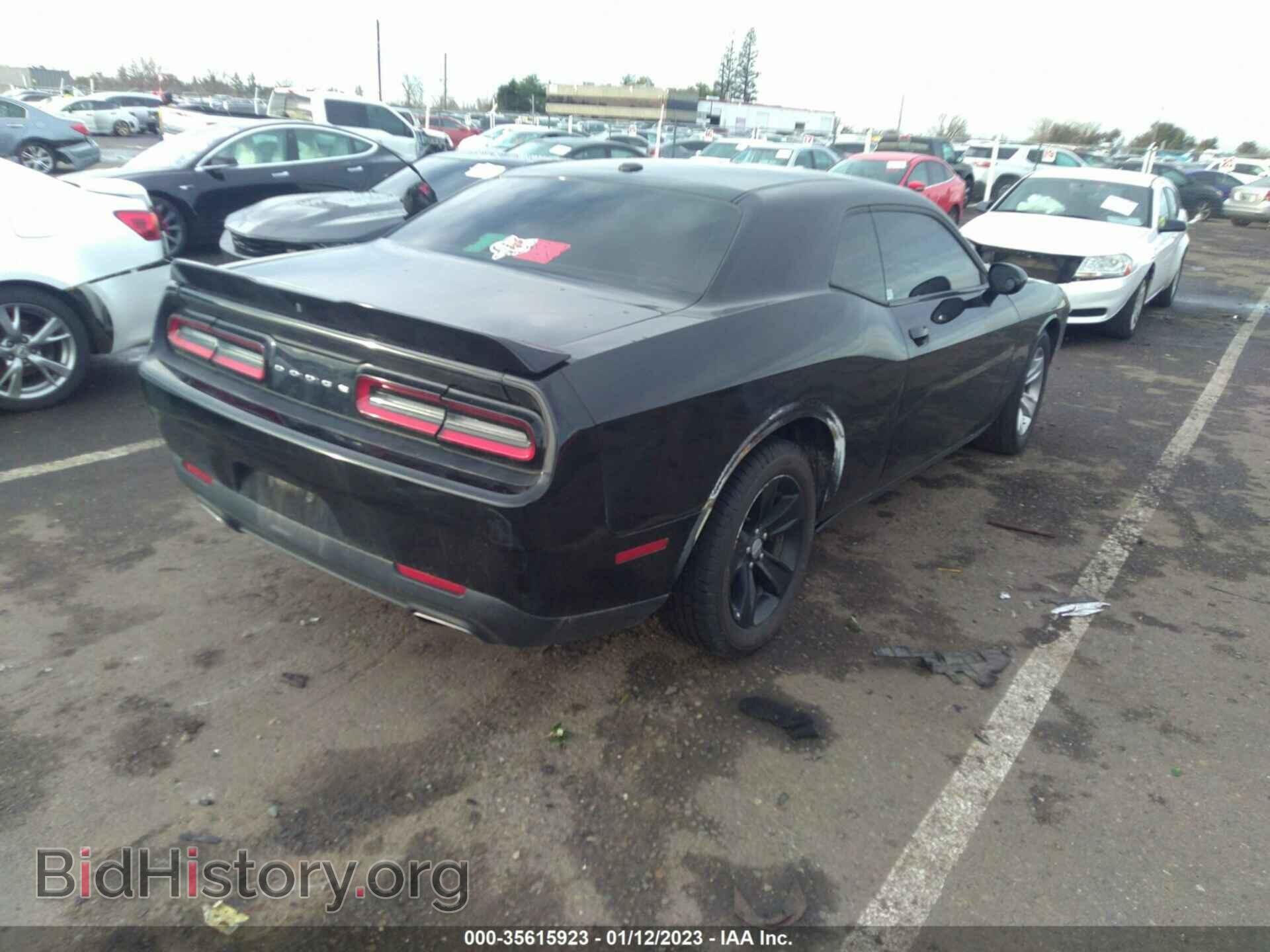 2018 DODGE CHALLENGER - VIN: 2C3CDZAG8JH302929 - Фото 4