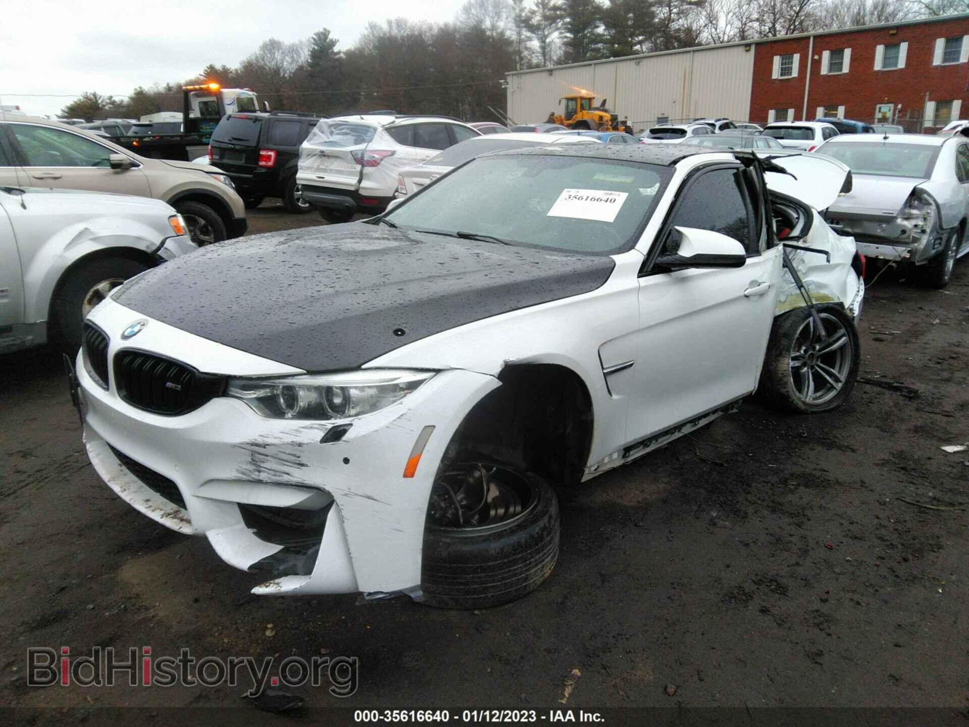 2015 BMW M3 - VIN: WBS3C9C54FP803807 - Фото 2