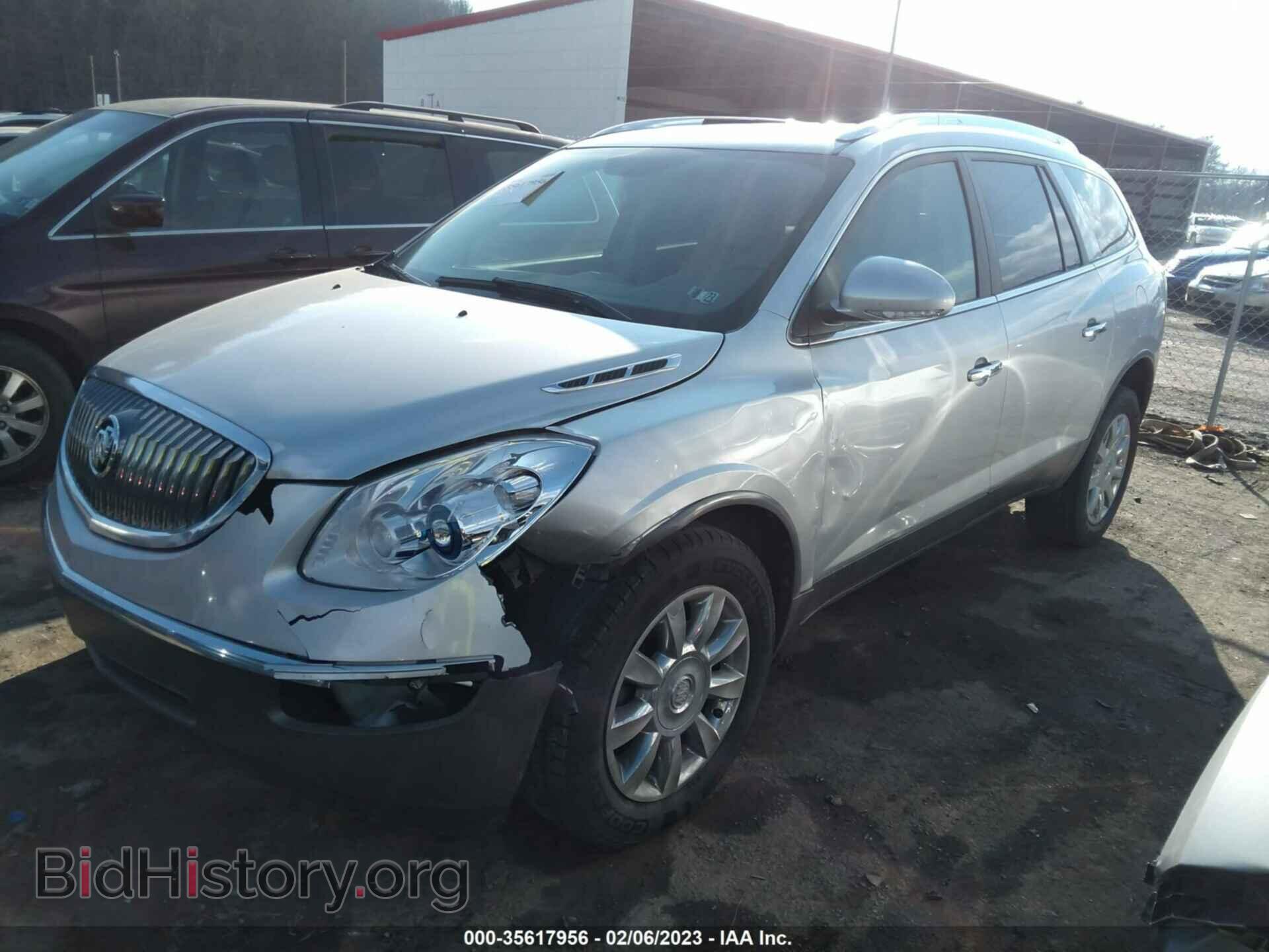 2012 BUICK ENCLAVE - VIN: 5GAKRCED2CJ403232 - Фото 2