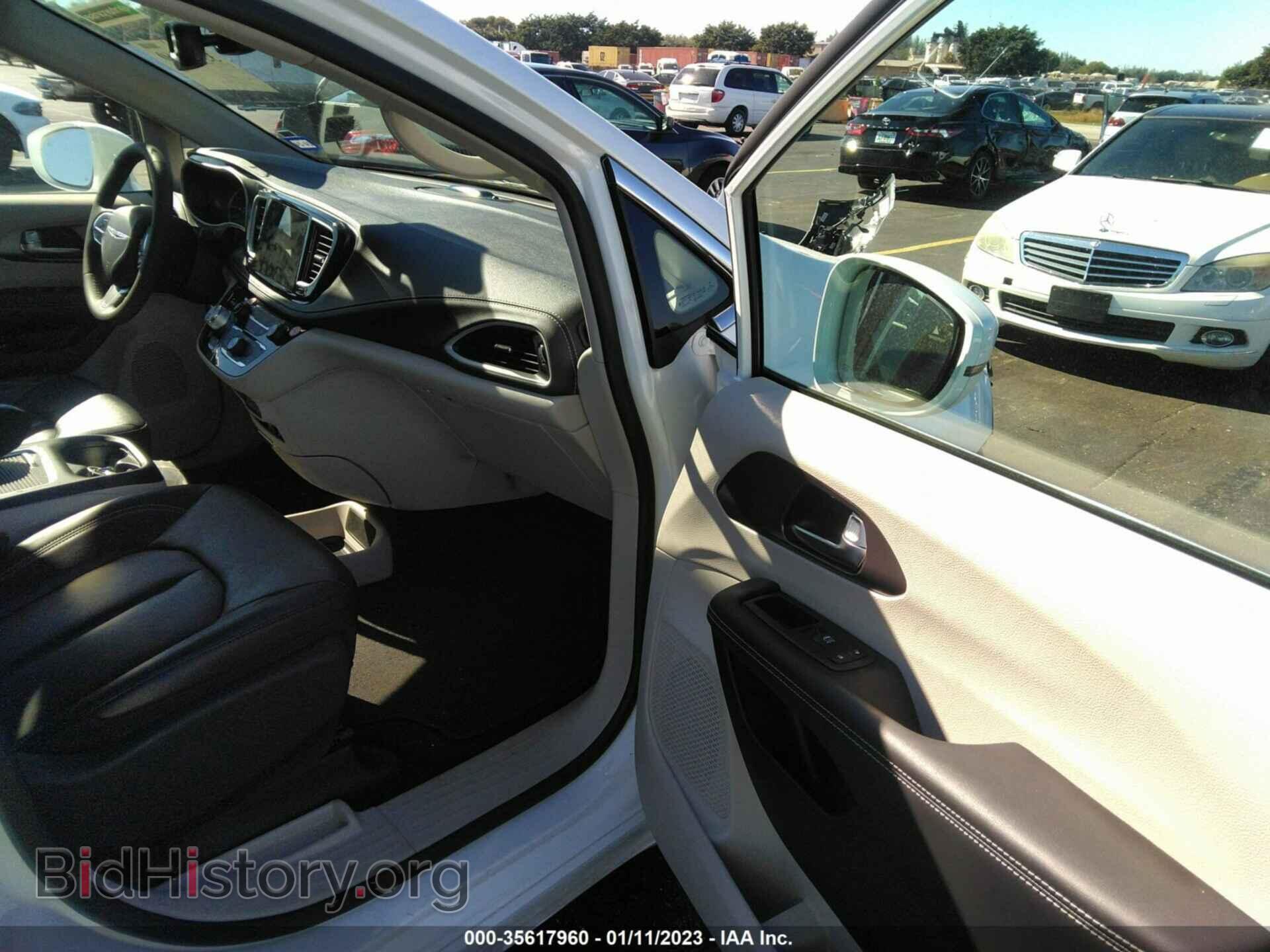 2022 CHRYSLER PACIFICA - VIN: 2C4RC1L72NR164151 - Фото 5