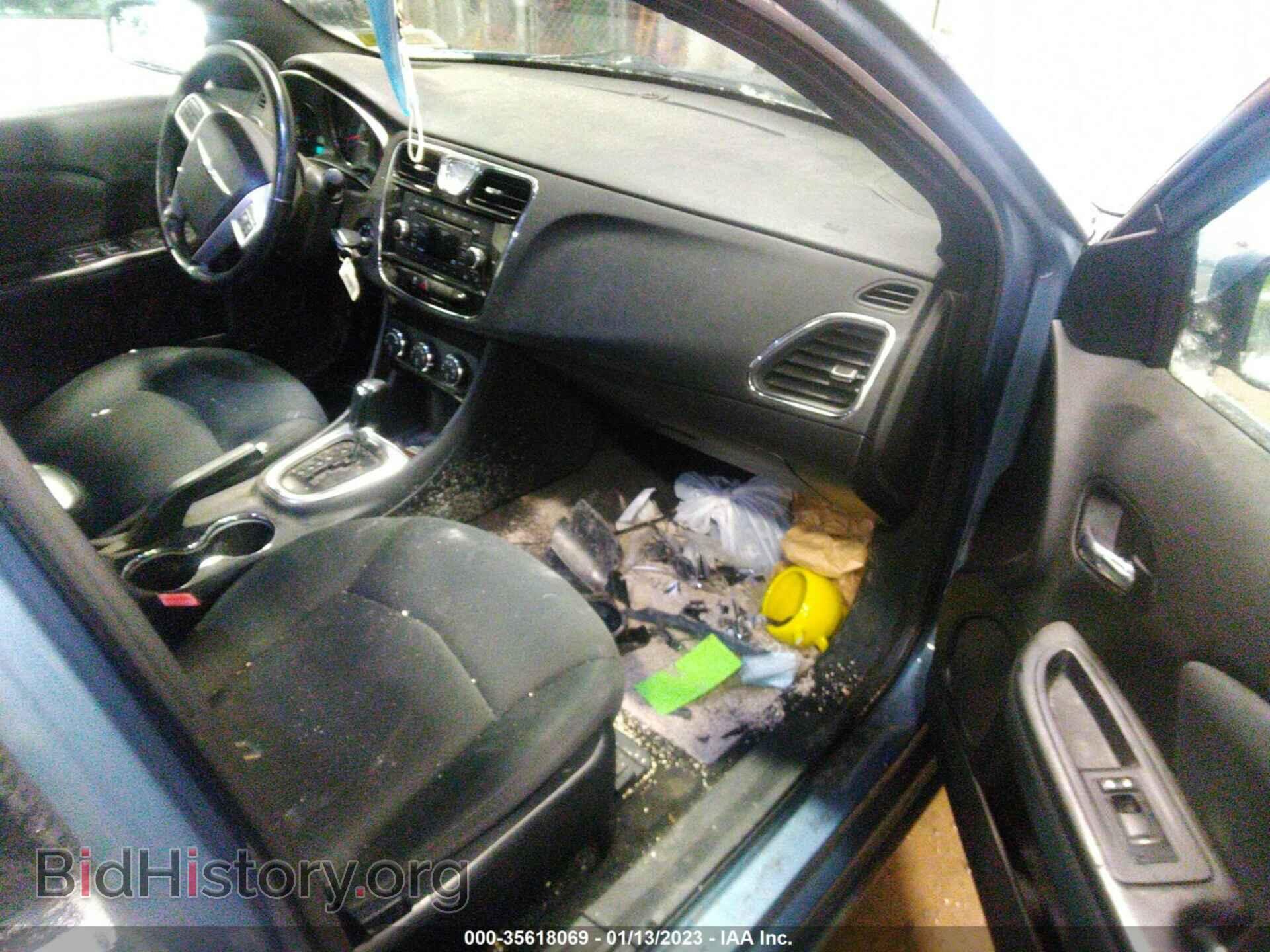 2011 CHRYSLER 200 - VIN: 1C3BC1FB1BN581372 - Фото 5