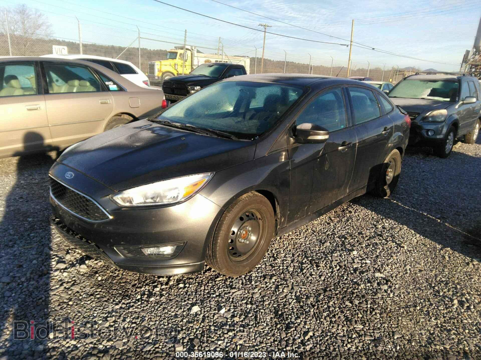 2016 FORD FOCUS - VIN: 1FADP3F24GL401802 - Photo 2