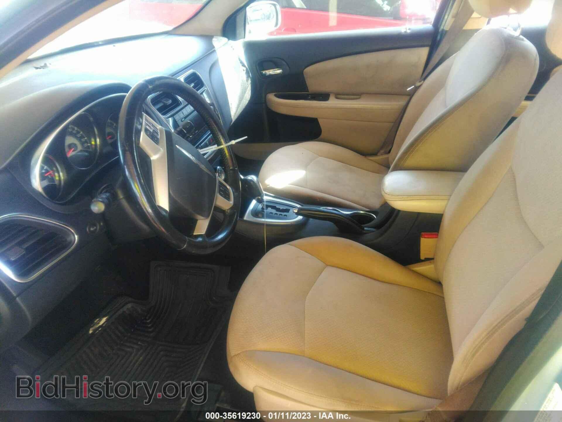 2013 CHRYSLER 200 - VIN: 1C3CCBBB6DN570094 - Photo 5