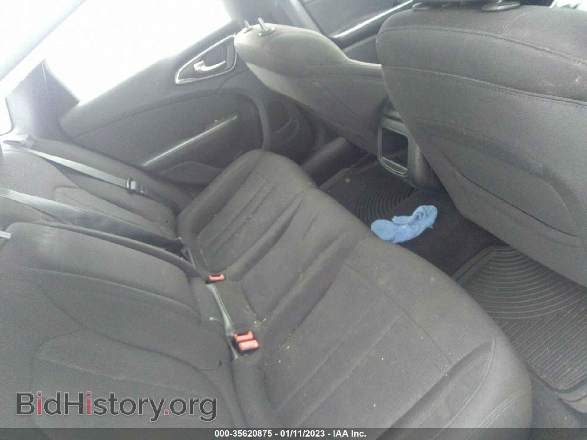 2015 CHRYSLER 200 - VIN: 1C3CCCAB9FN745982 - Фото 8