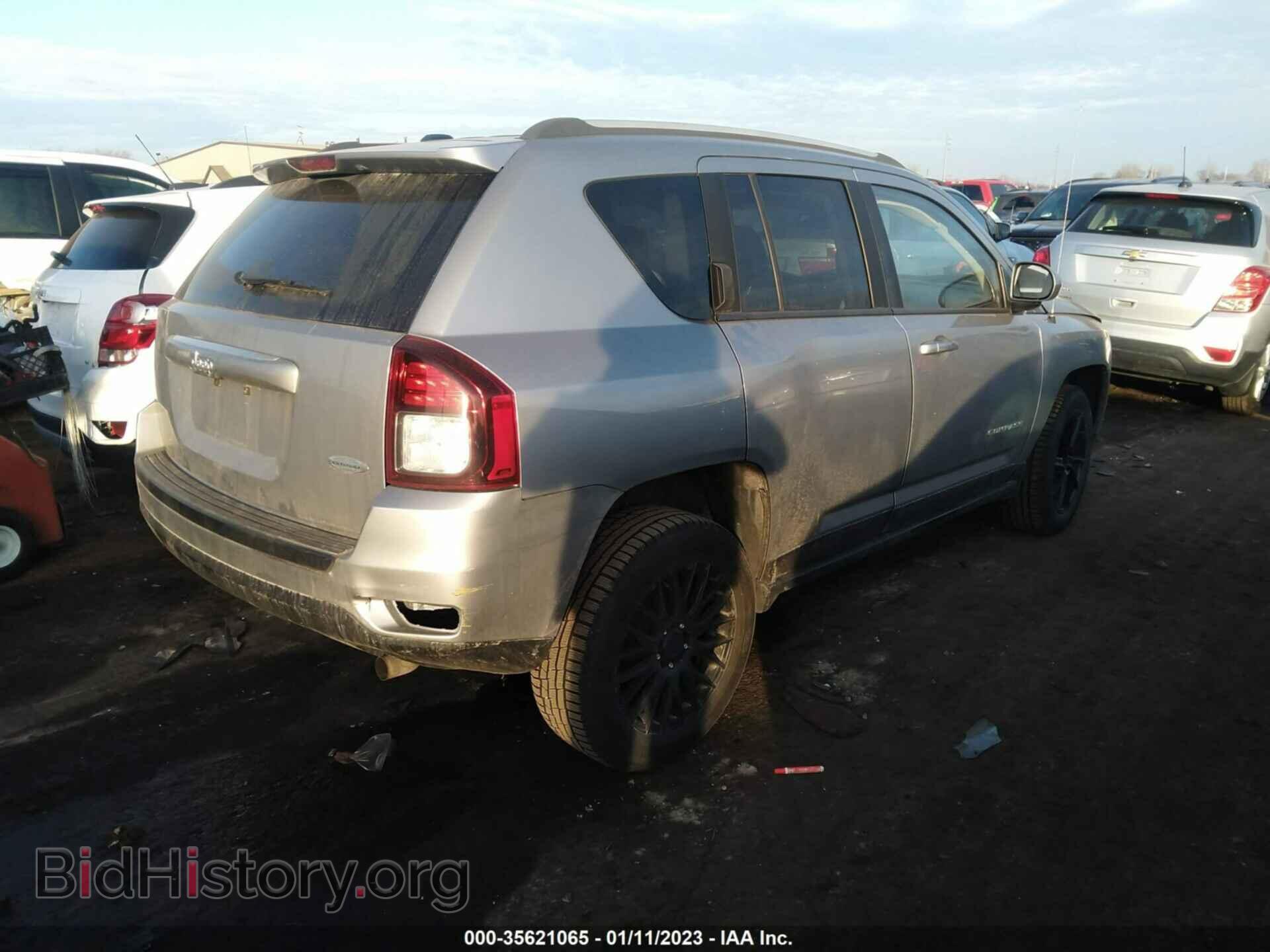 2017 JEEP COMPASS - VIN: 1C4NJCEB1HD206558 - Photo 4