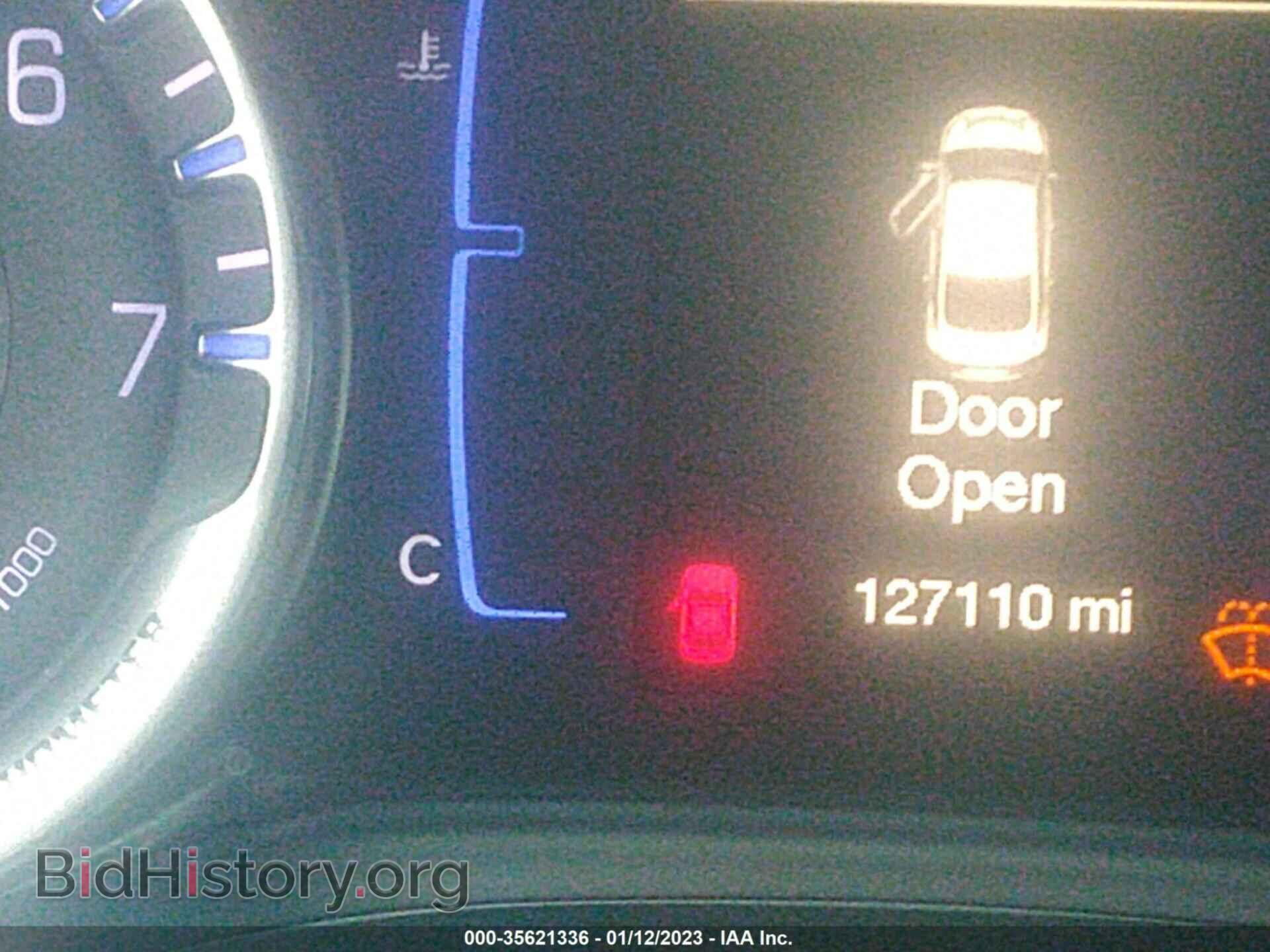 2016 CHRYSLER 200 - VIN: 1C3CCCAB9GN102629 - Фото 7