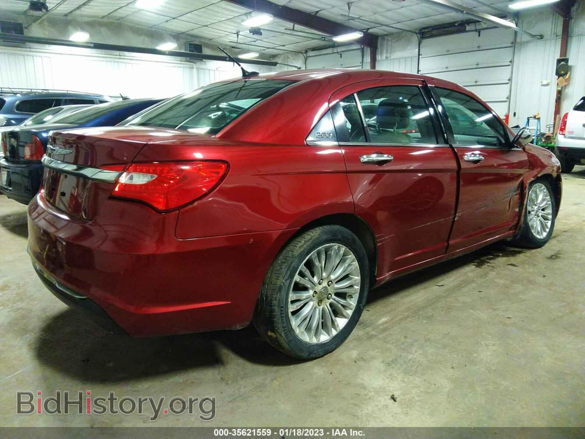 2012 CHRYSLER 200 - VIN: 1C3CCBCG2CN108625 - Фото 4
