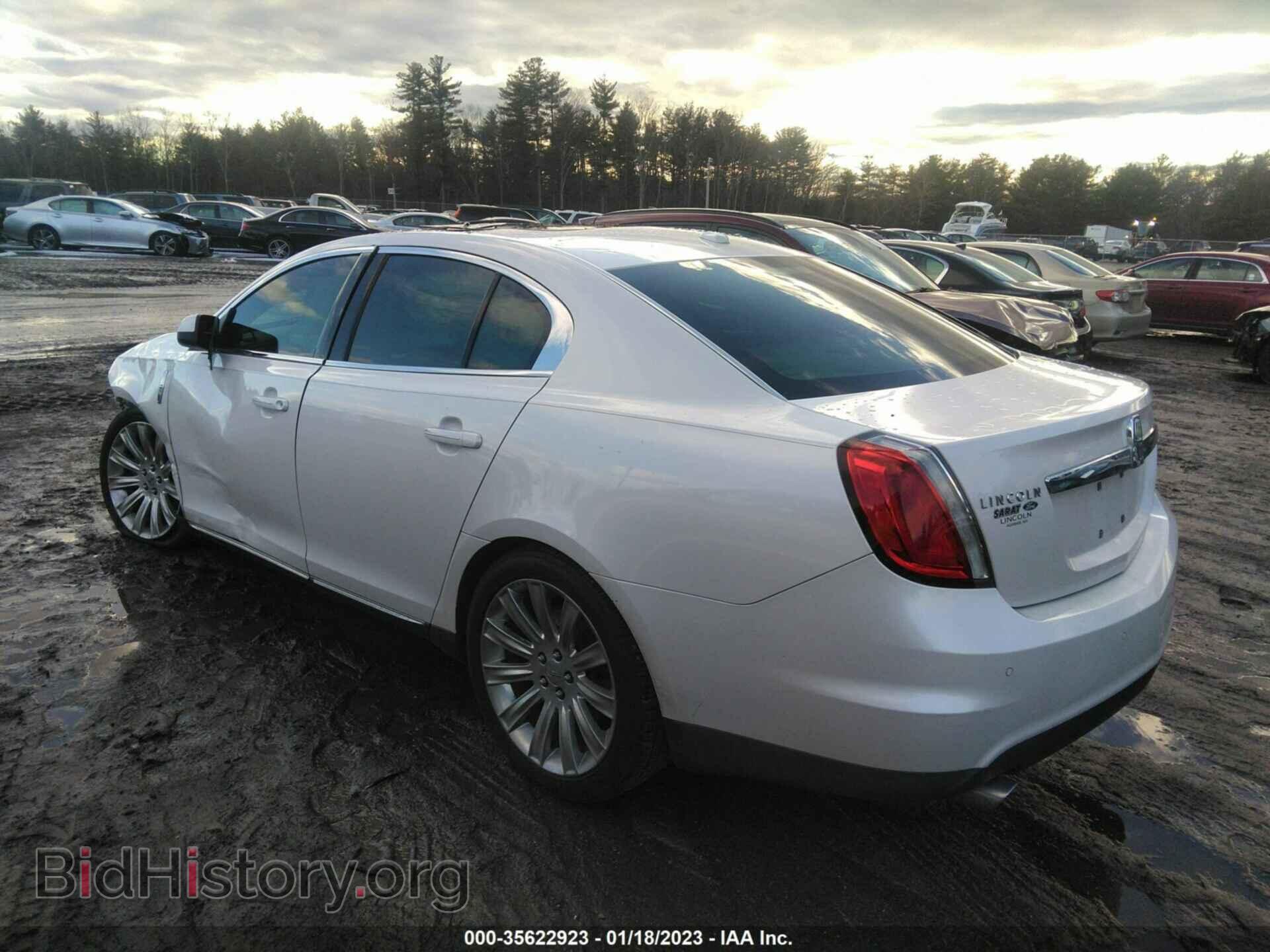 2011 LINCOLN MKS - VIN: 1LNHL9FT2BG610309 - Фото 3