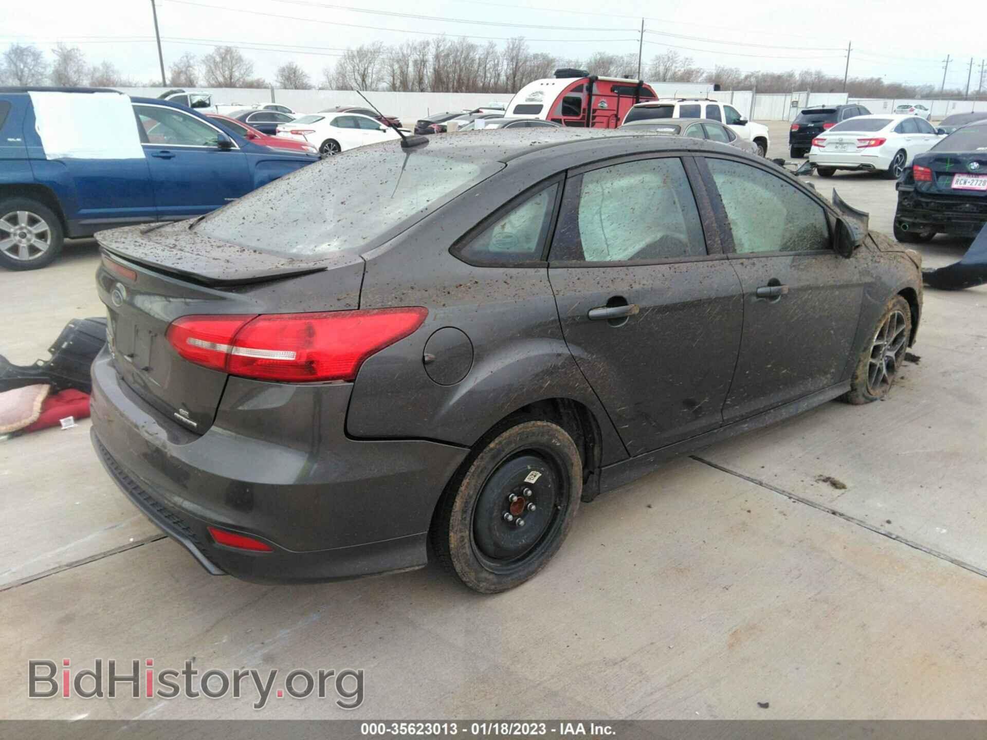 2016 FORD FOCUS - VIN: 1FADP3F2XGL397254 - Фото 4