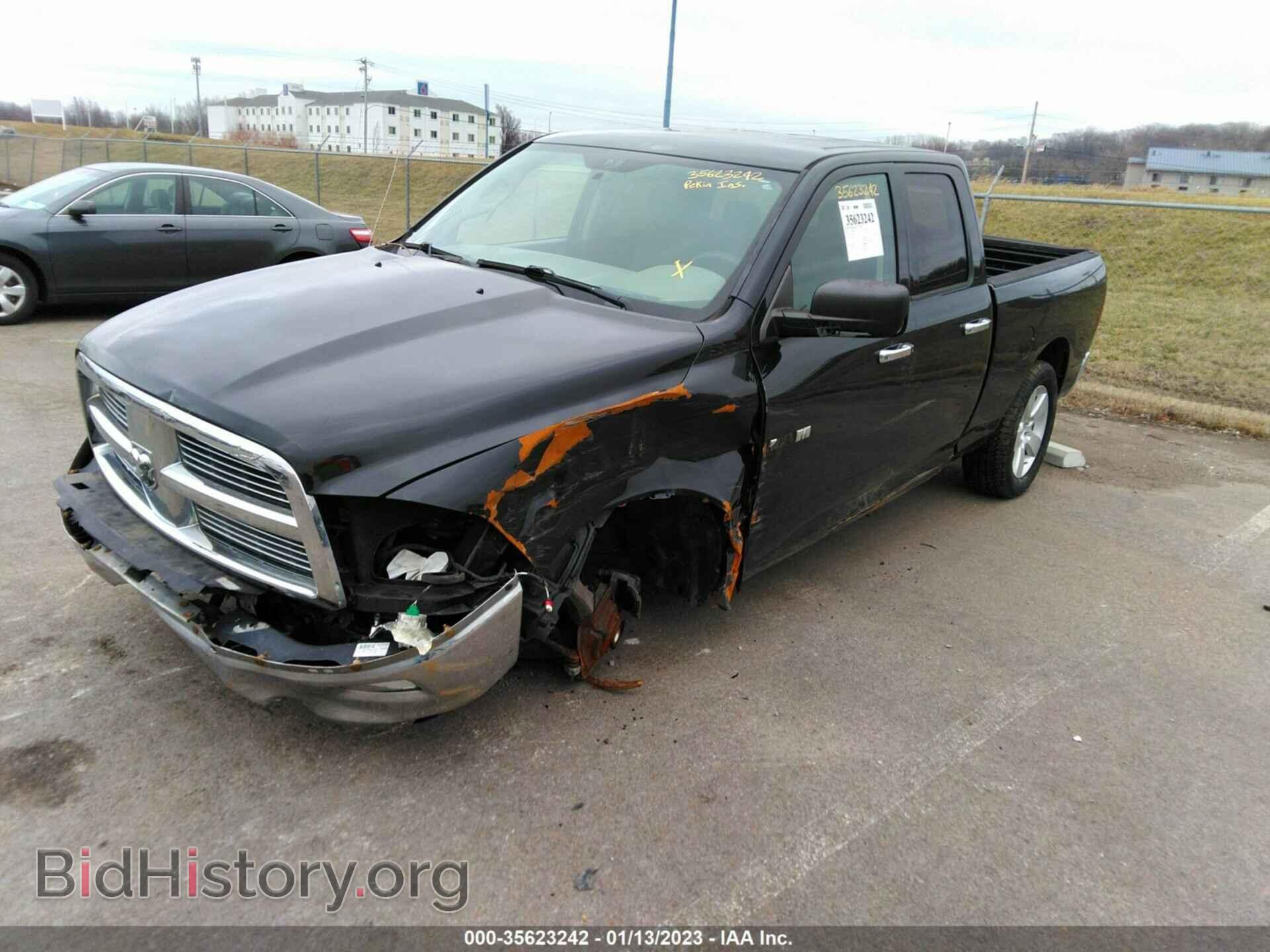 2010 DODGE RAM 1500 - VIN: 1D7RB1GP4AS112256 - Фото 2