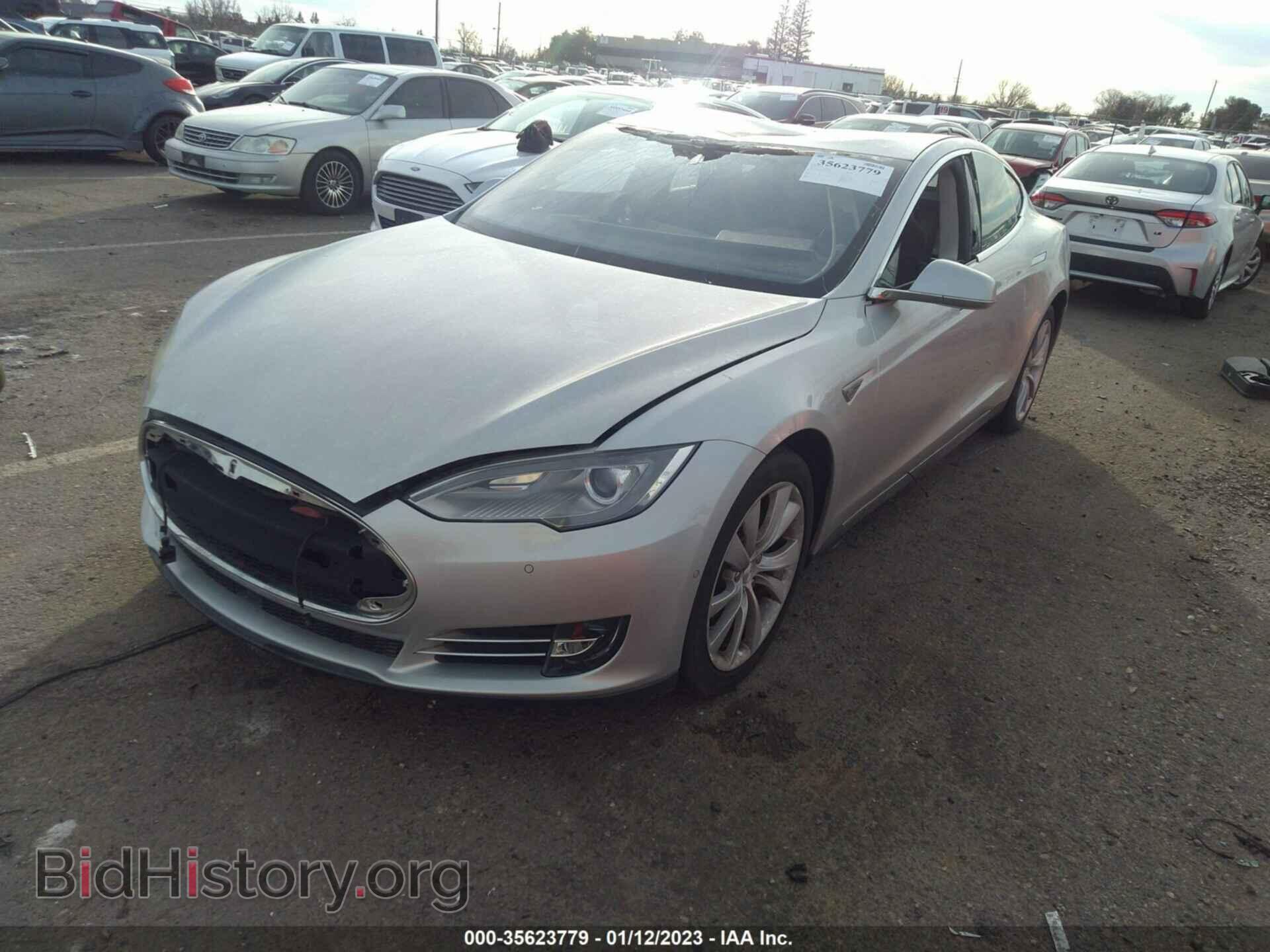 2014 TESLA MODEL S - VIN: 5YJSA1H19EFP54032 - Фото 2