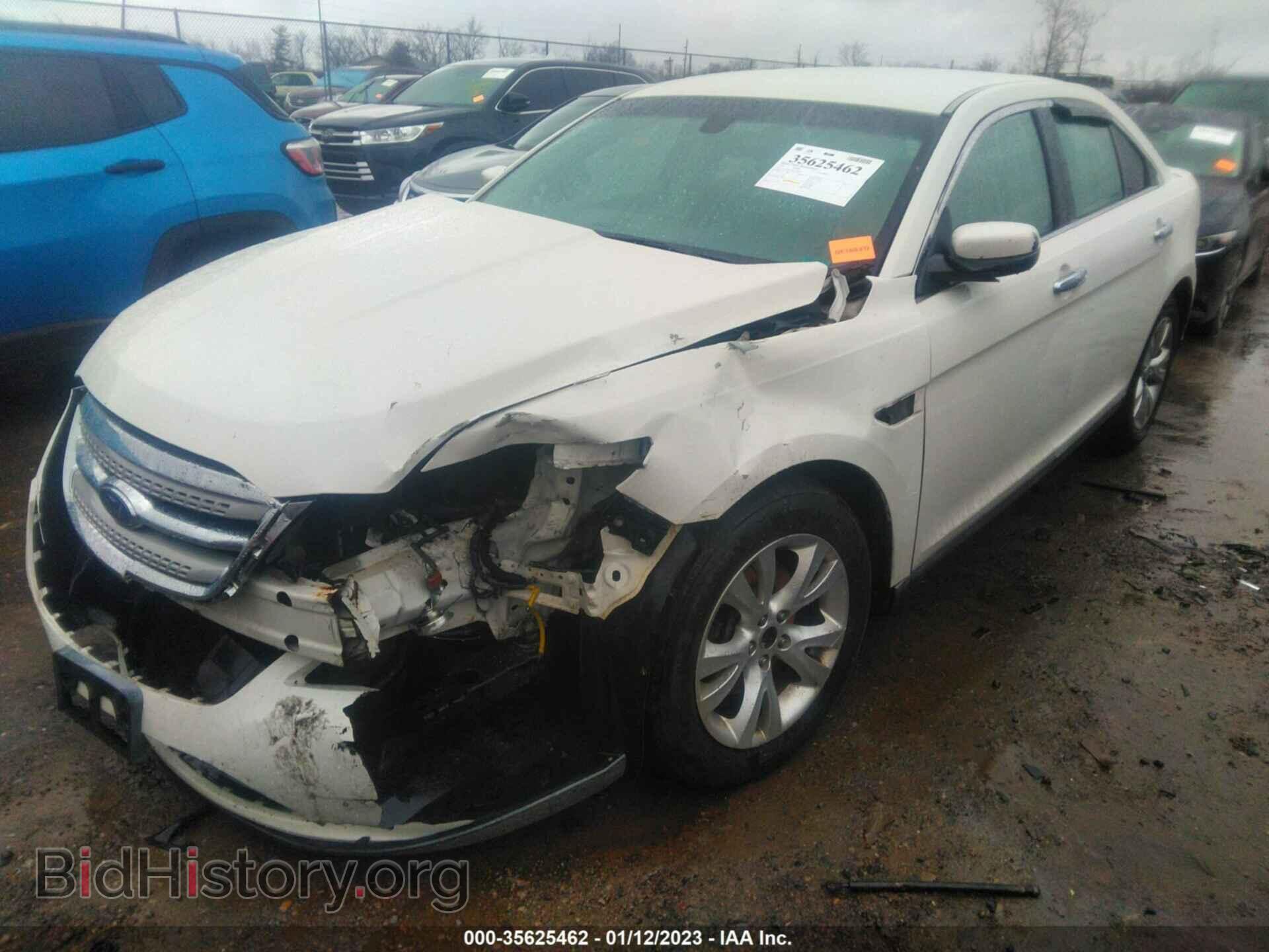 2010 FORD TAURUS - VIN: 1FAHP2EW8AG124829 - Фото 2