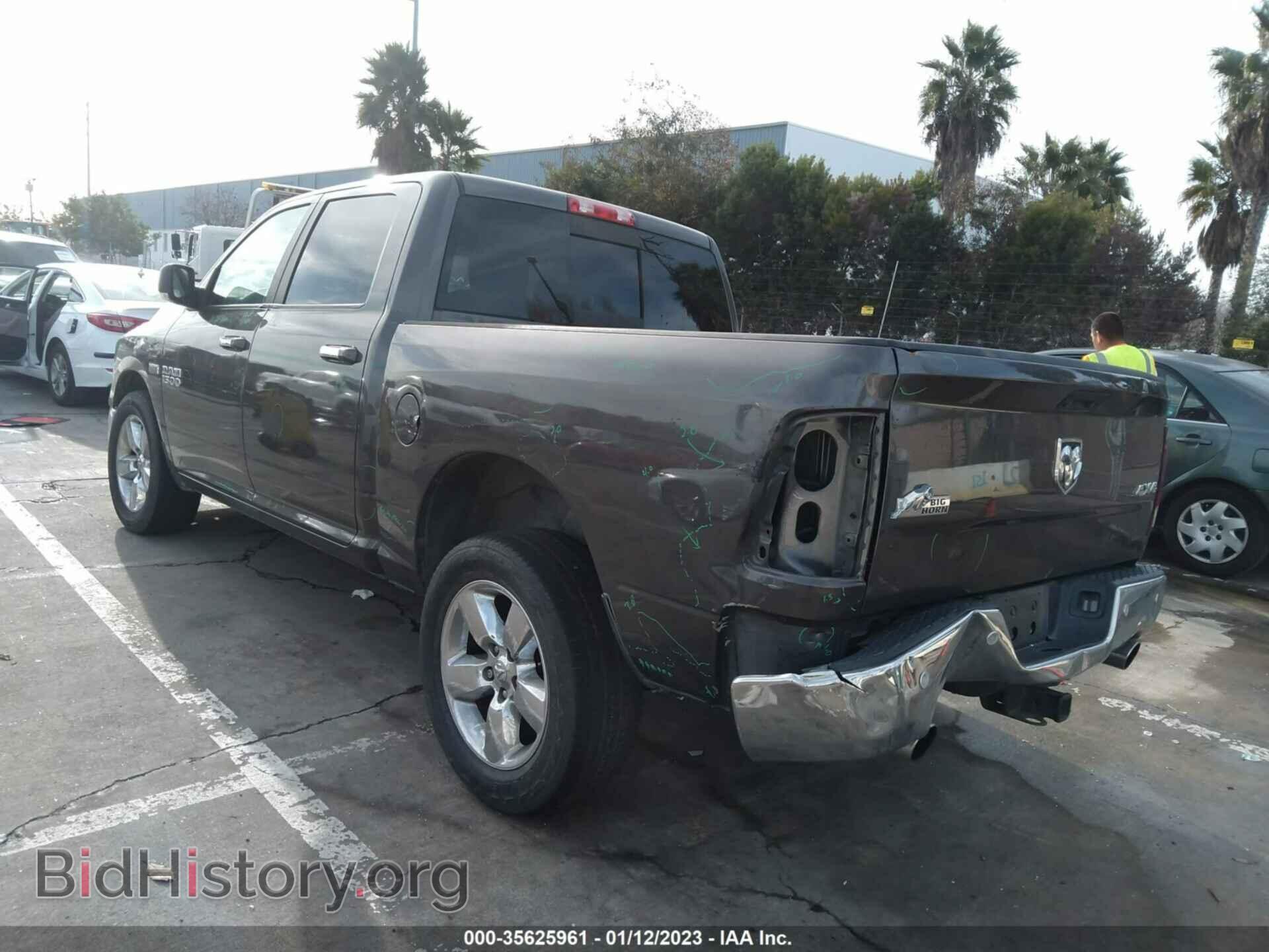 2016 RAM 1500 - VIN: 3C6RR7LT0GG384483 - Фото 3