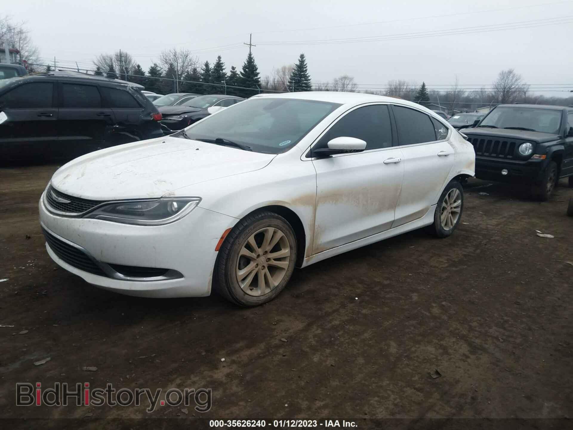 2015 CHRYSLER 200 - VIN: 1C3CCCAB7FN605400 - Photo 2