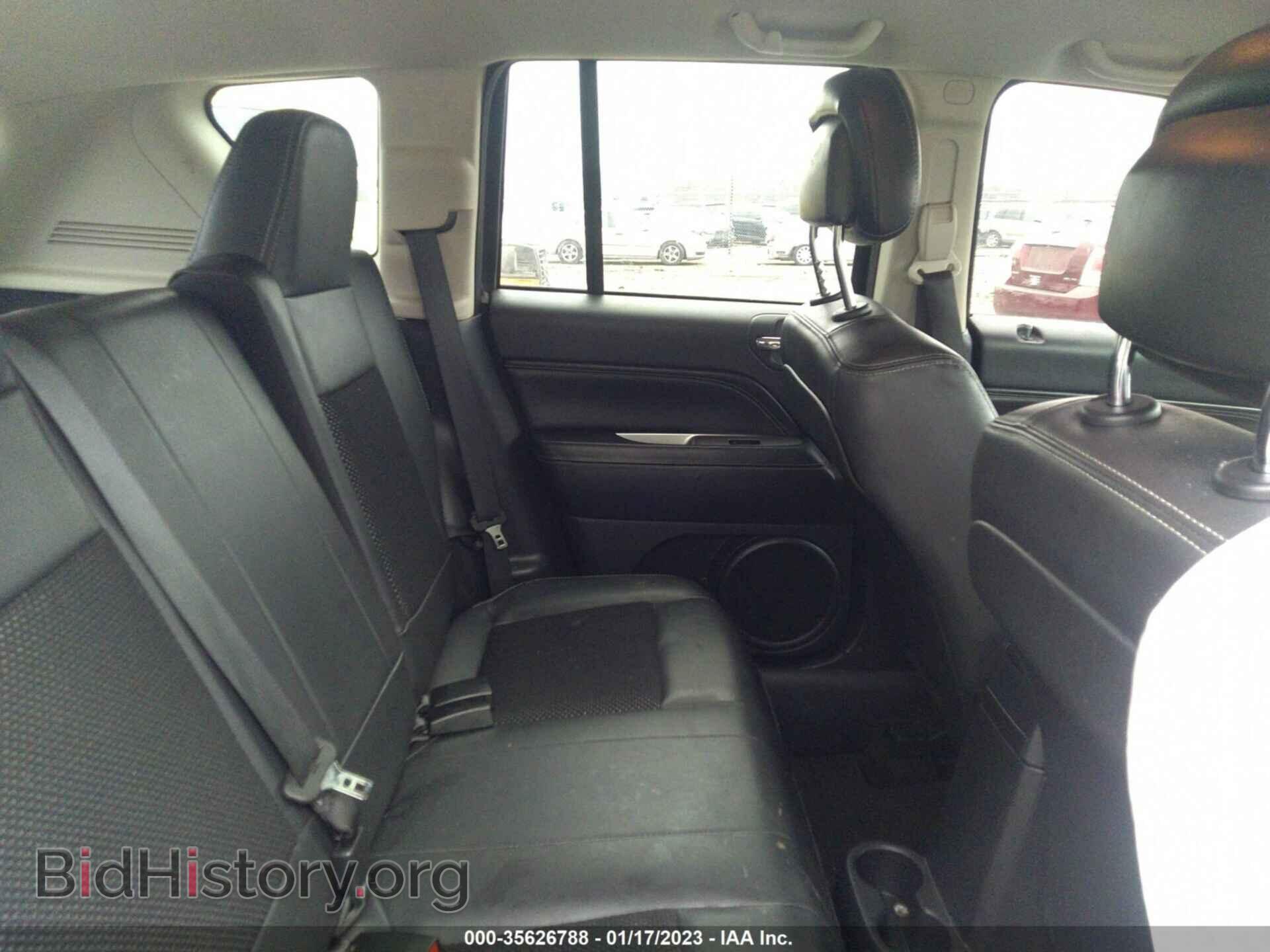 2014 JEEP COMPASS - VIN: 1C4NJCEB6ED905468 - Photo 8