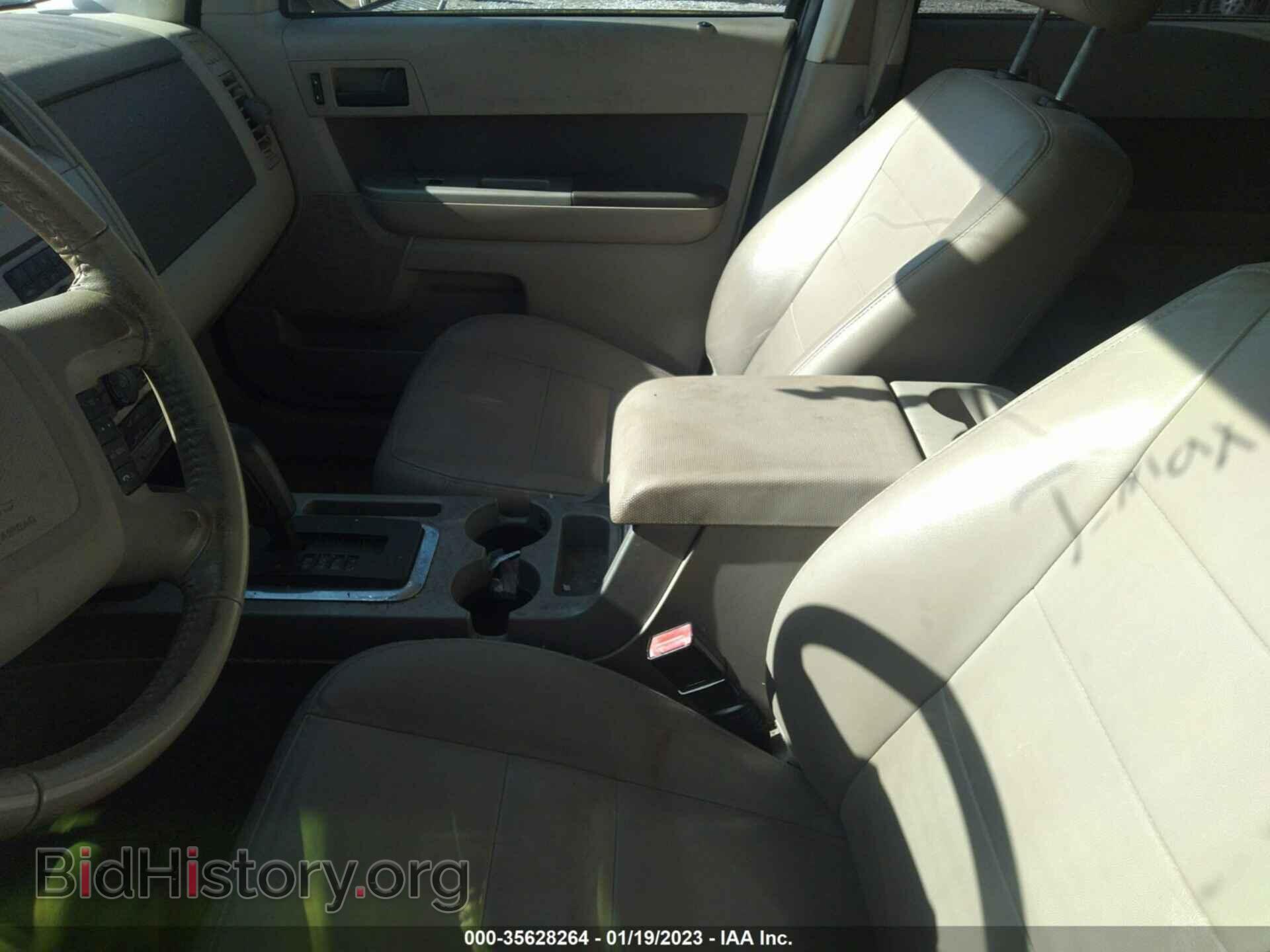 2011 FORD ESCAPE - VIN: 1FMCU0DG9BKB95317 - Фото 9