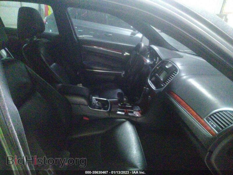 2012 Chrysler 300 (VIN 2C3CCACG4CH117958) — photo 5 of 12