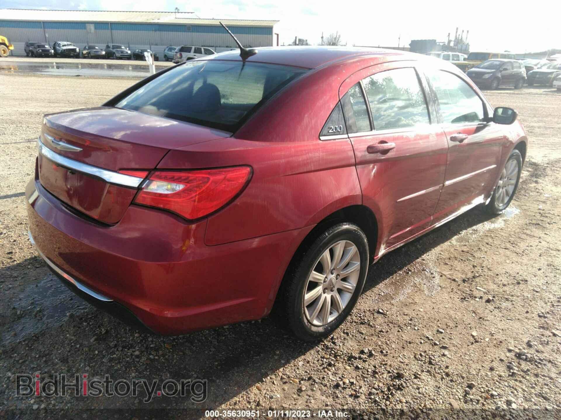 2013 CHRYSLER 200 - VIN: 1C3CCBBB4DN721594 - Фото 4