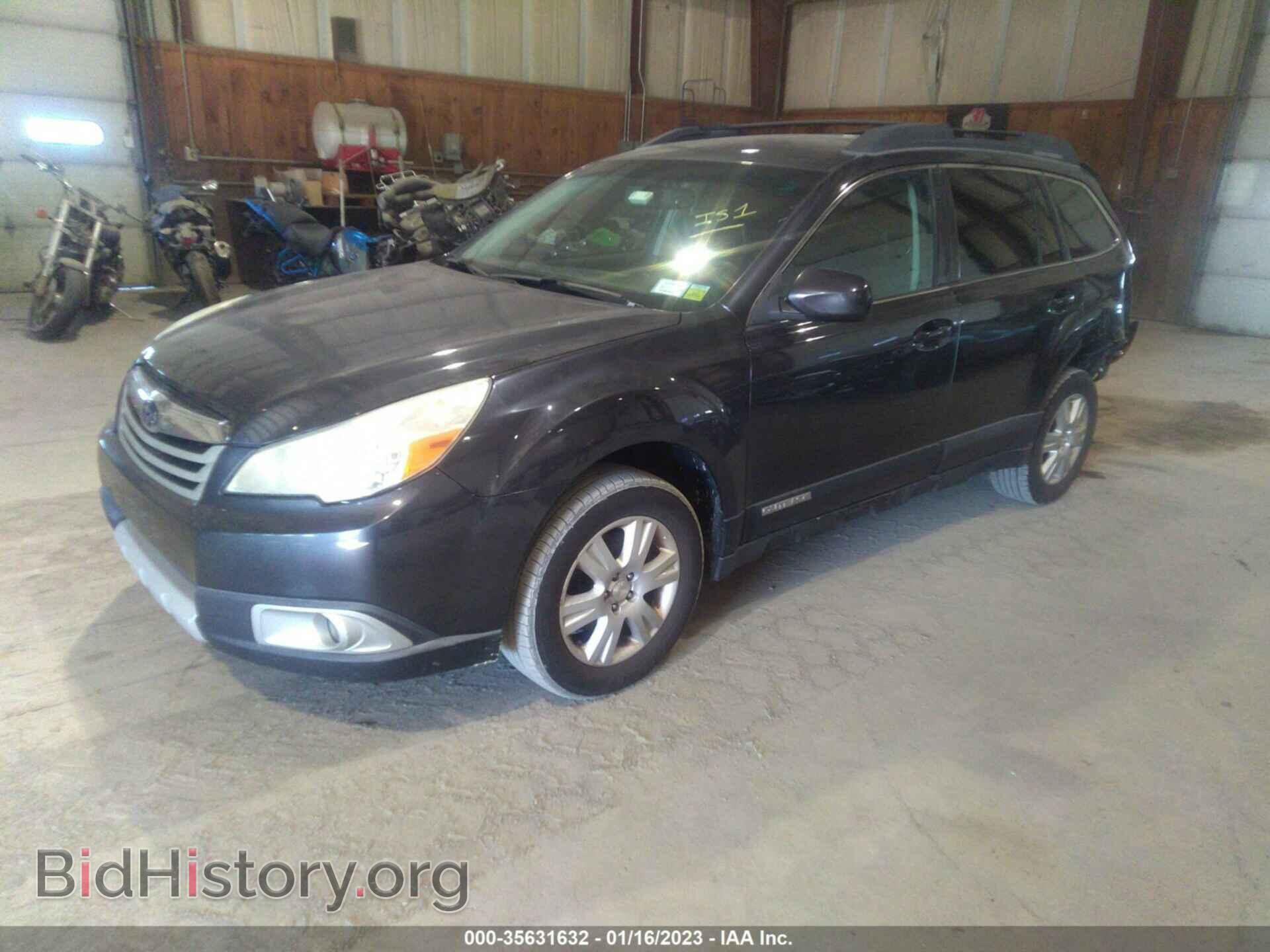 2011 SUBARU OUTBACK - VIN: 4S4BRBLC8B3415824 - Фото 2