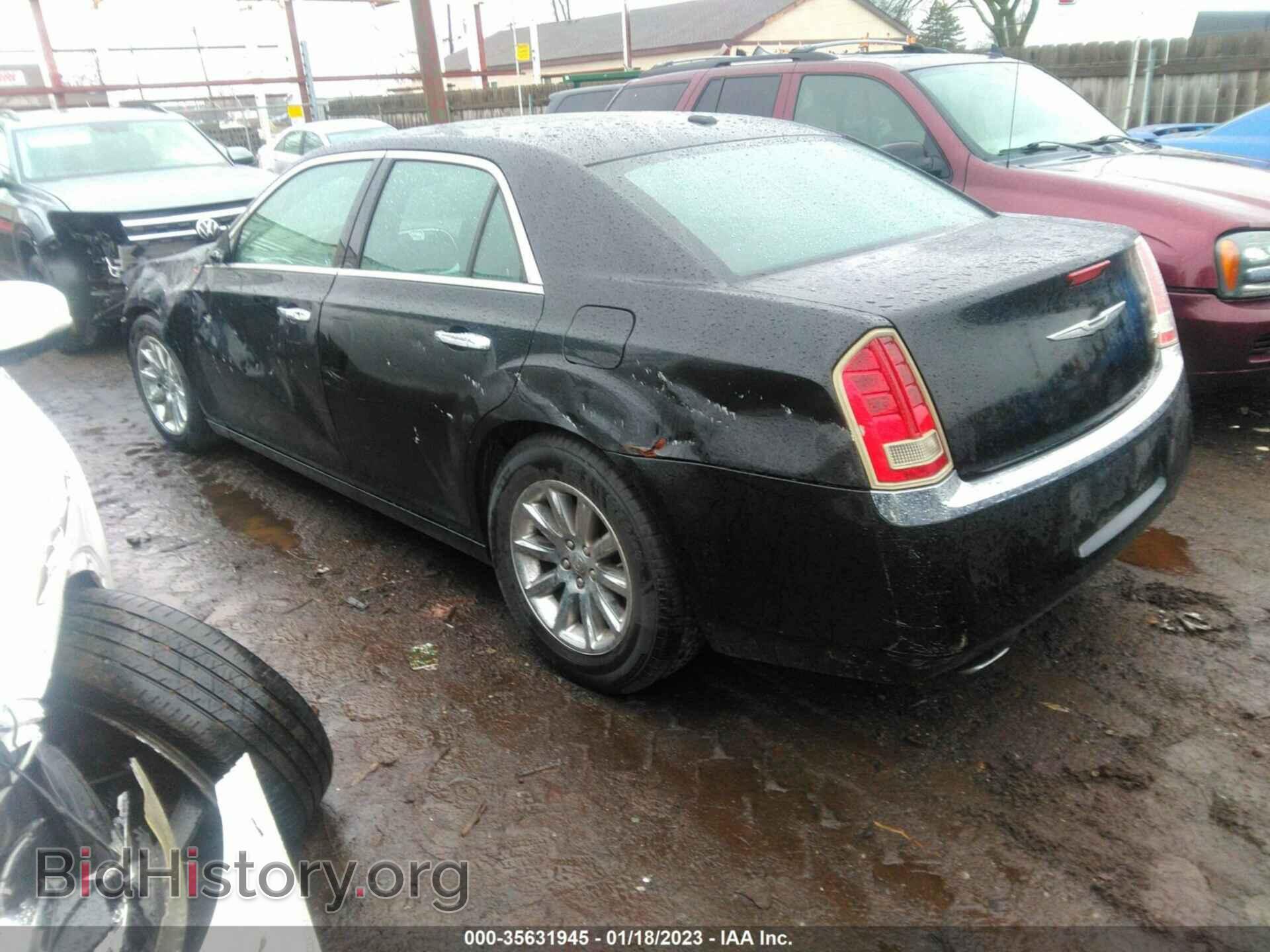 2012 CHRYSLER 300 - VIN: 2C3CCACG3CH242496 - Фото 3