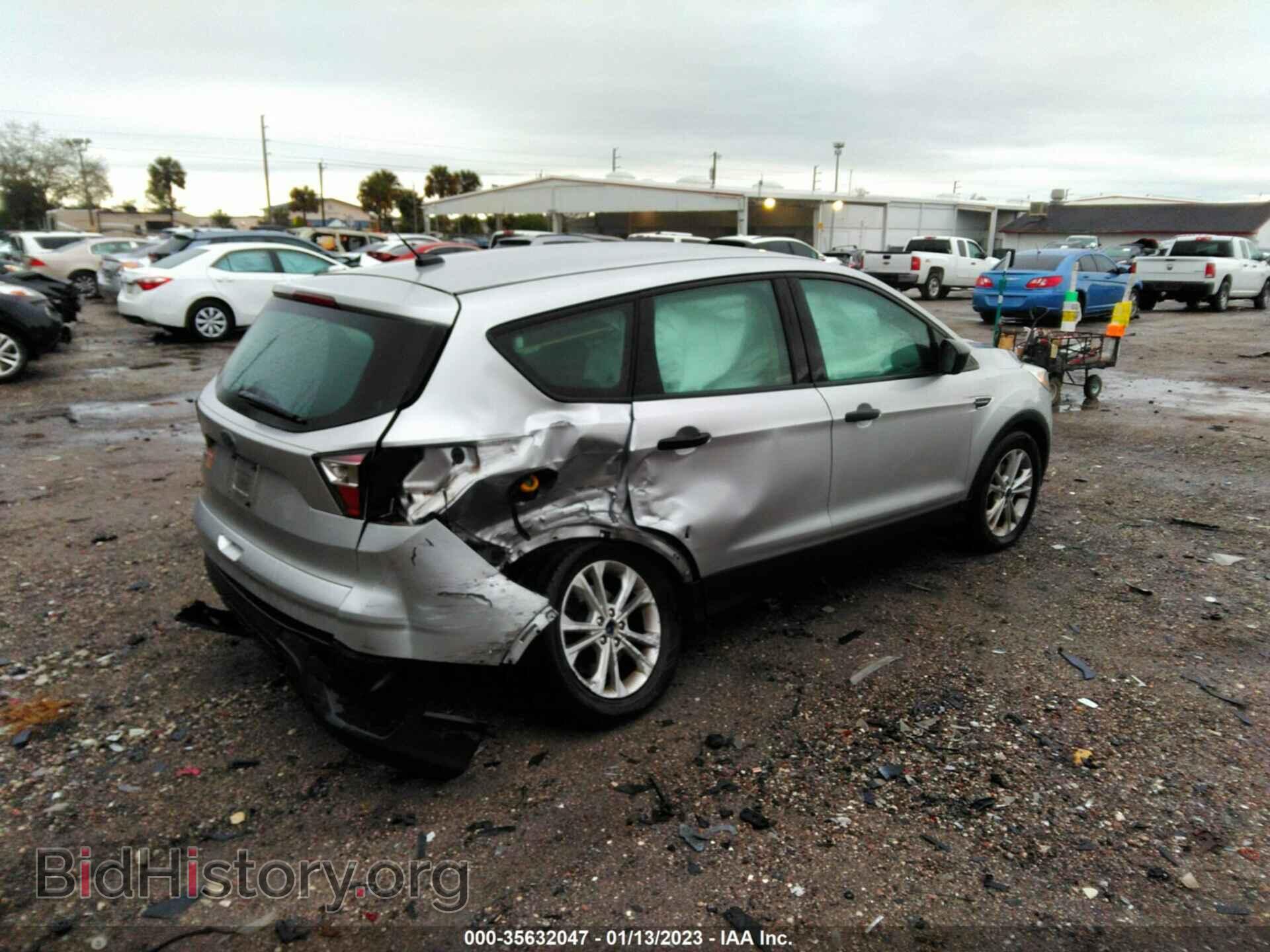 2017 FORD ESCAPE - VIN: 1FMCU0F77HUC44167 - Фото 4