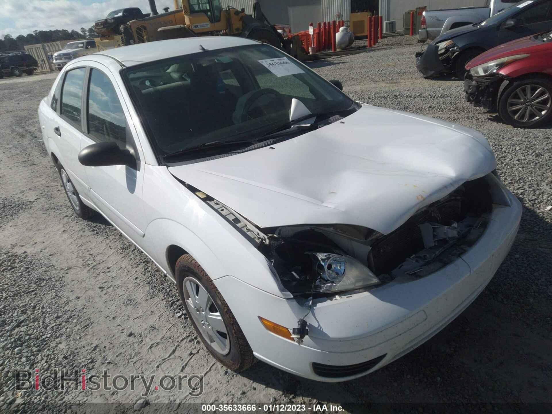 2007 FORD FOCUS - VIN: 1FAHP34N77W270216 - Photo 6