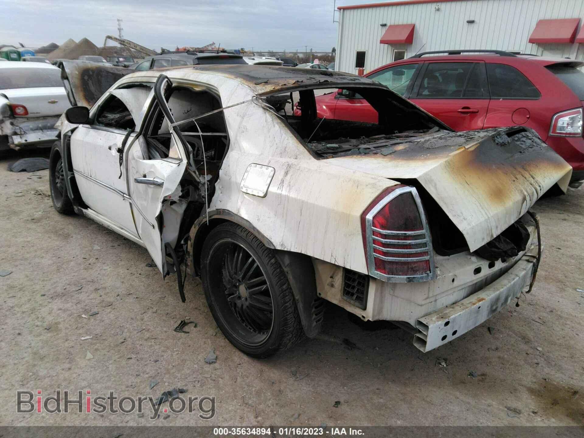 2010 CHRYSLER 300 - VIN: 2C3CA5CV8AH218123 - Фото 3