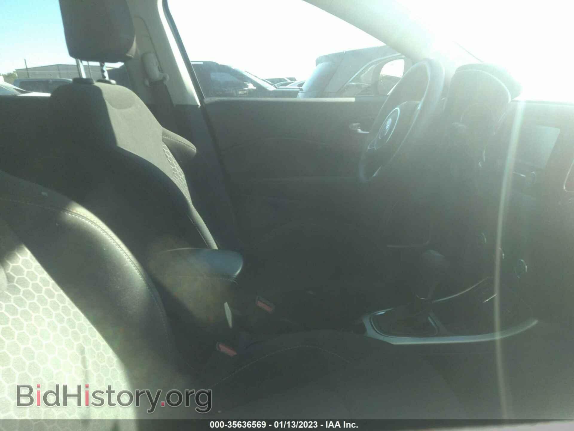 2018 JEEP COMPASS - VIN: 3C4NJCAB9JT462906 - Фото 5