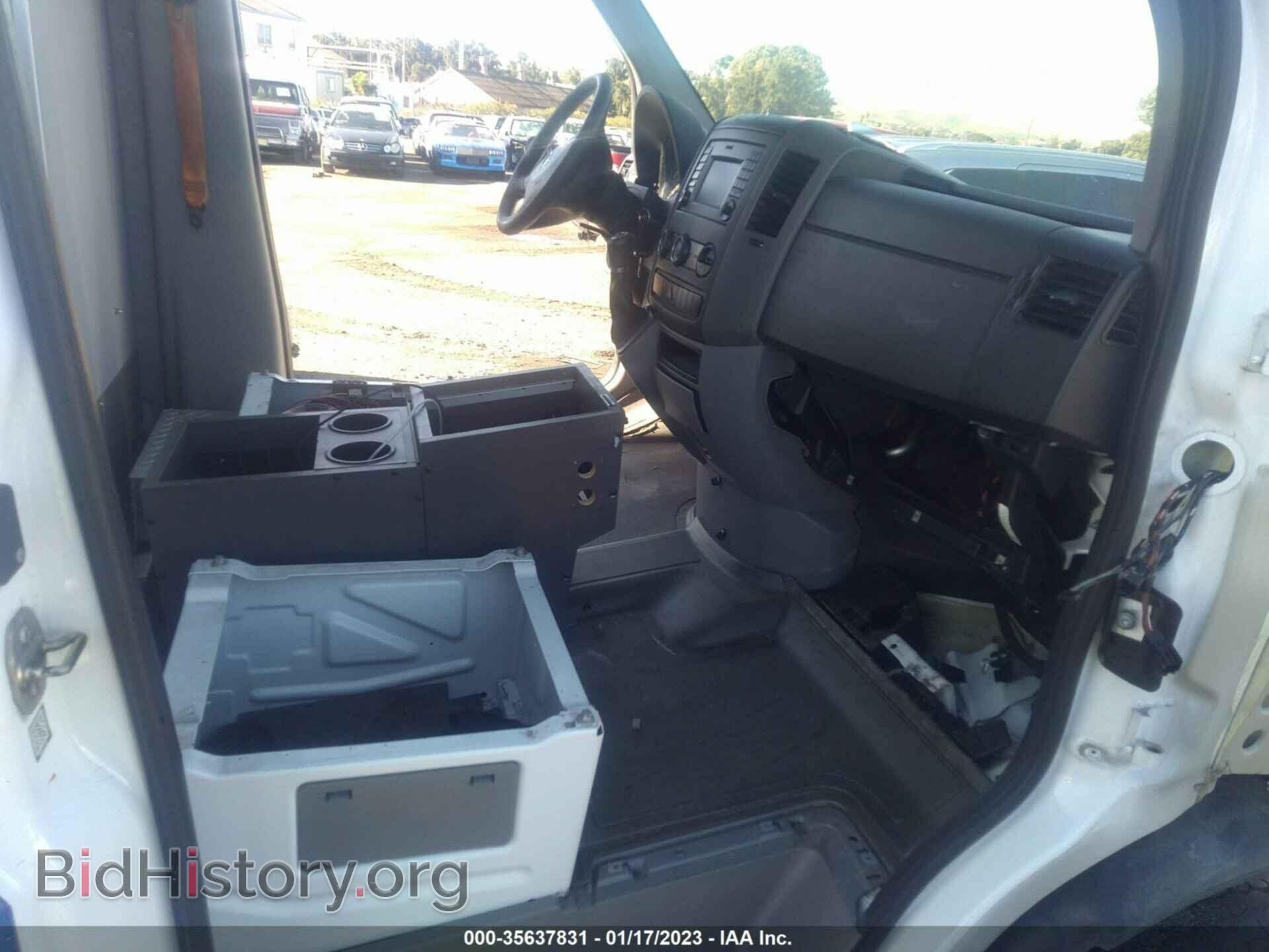 2016 MERCEDES-BENZ SPRINTER CARGO VANS - VIN: WDAPE7CD2GP197300 - Фото 5