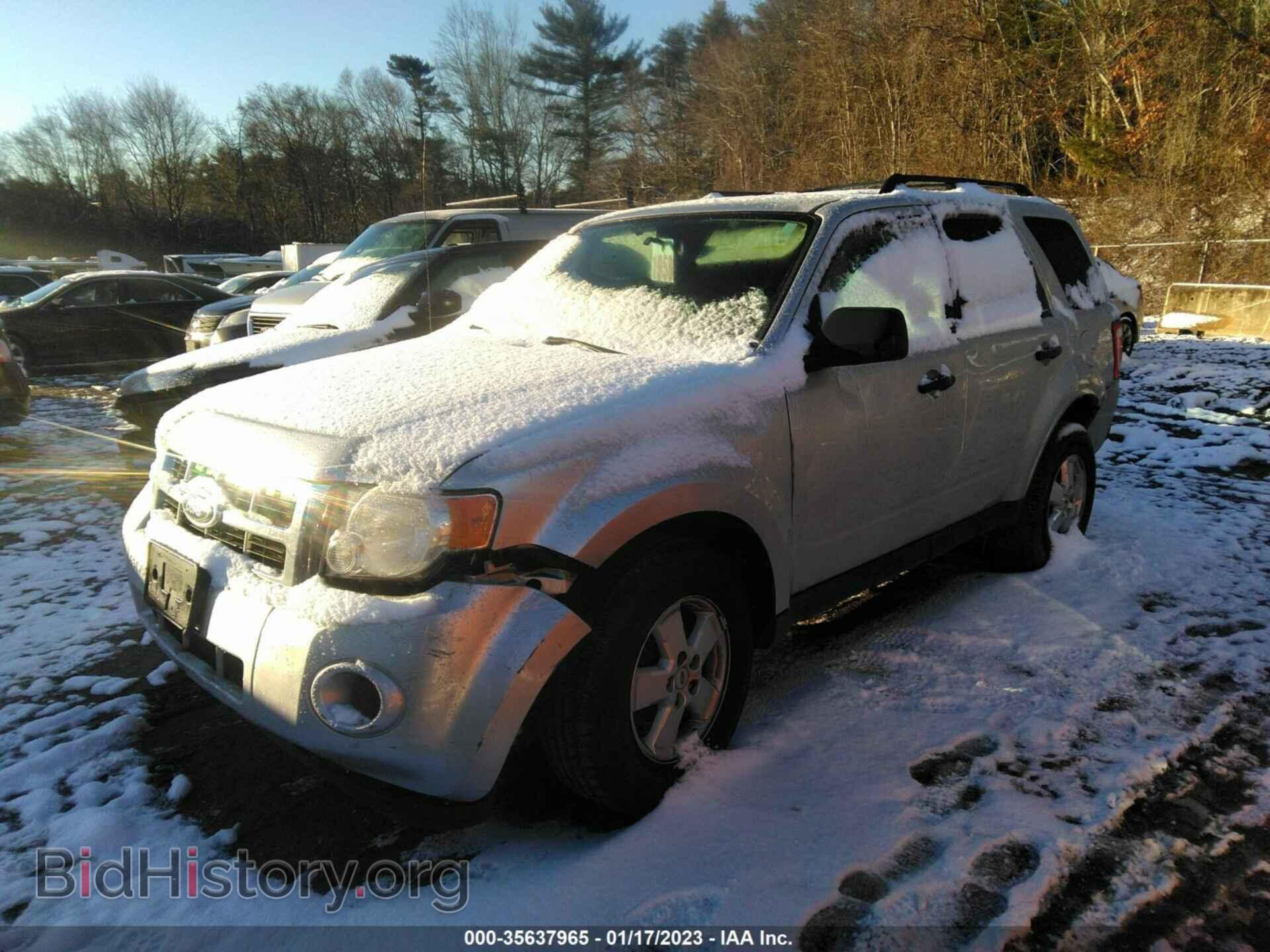 2010 FORD ESCAPE - VIN: 1FMCU9C74AKD12676 - Фото 2