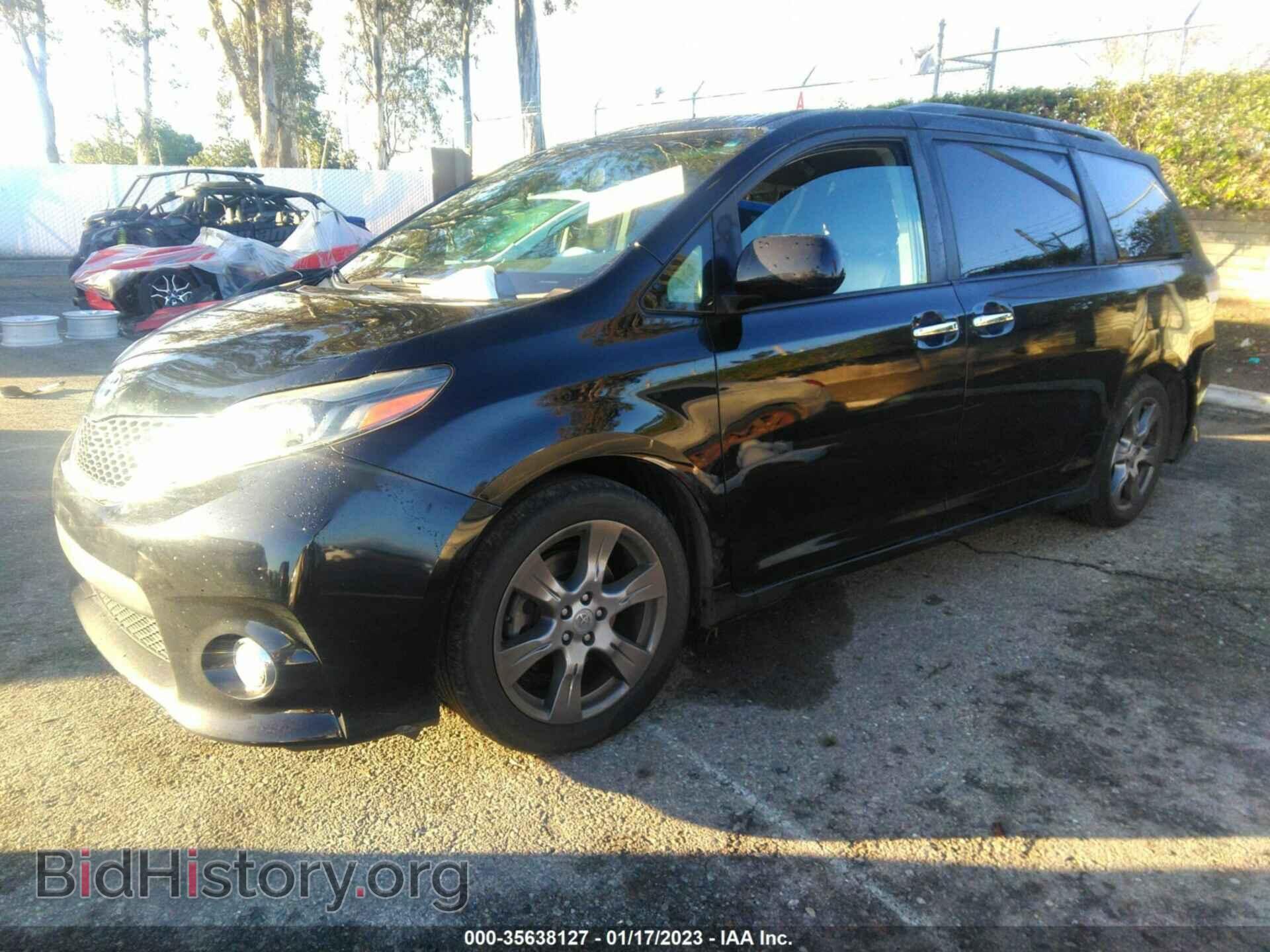 2017 TOYOTA SIENNA - VIN: 5TDXZ3DC4HS800464 - Фото 2