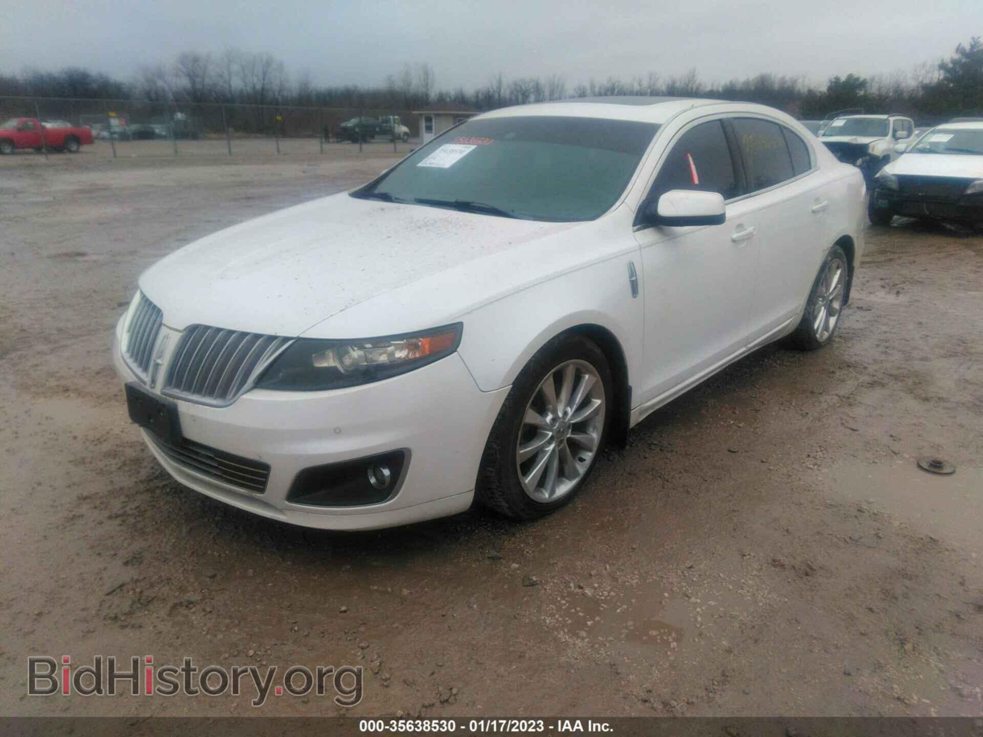 2011 LINCOLN MKS - VIN: 1LNHL9FT2BG602792 - Фото 2