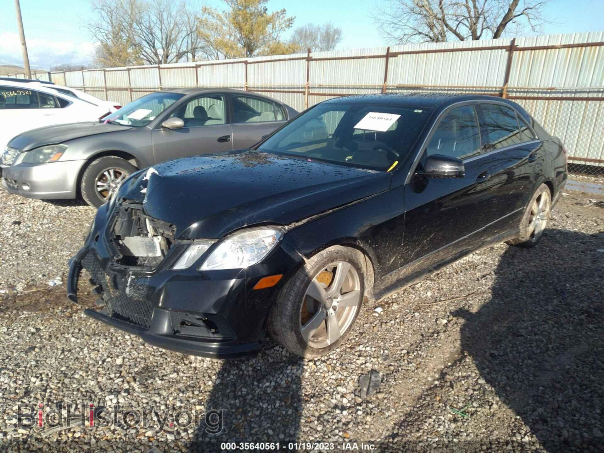 2011 MERCEDES-BENZ E-CLASS - VIN: WDDHF8HB2BA436132 - Фото 2